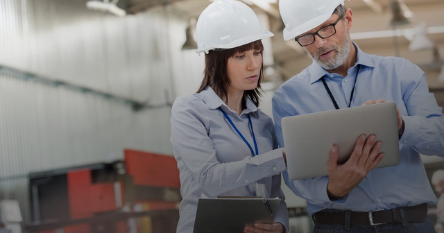 Schneider Electric lanza en 2021 la nueva versión del galardonado EcoStruxure™ Power Monitoring Expert