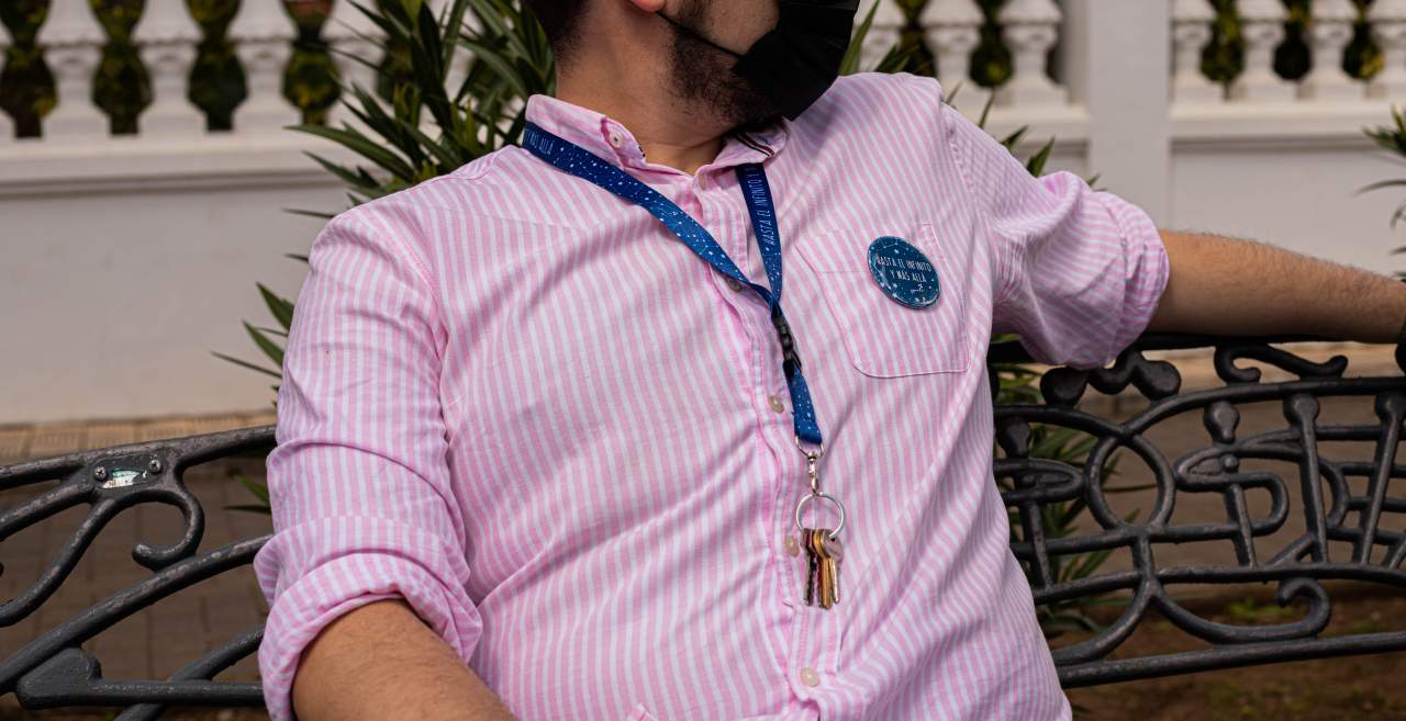 El catálogo de Tarja73 incluye llavero de tela y chapas personalizadas