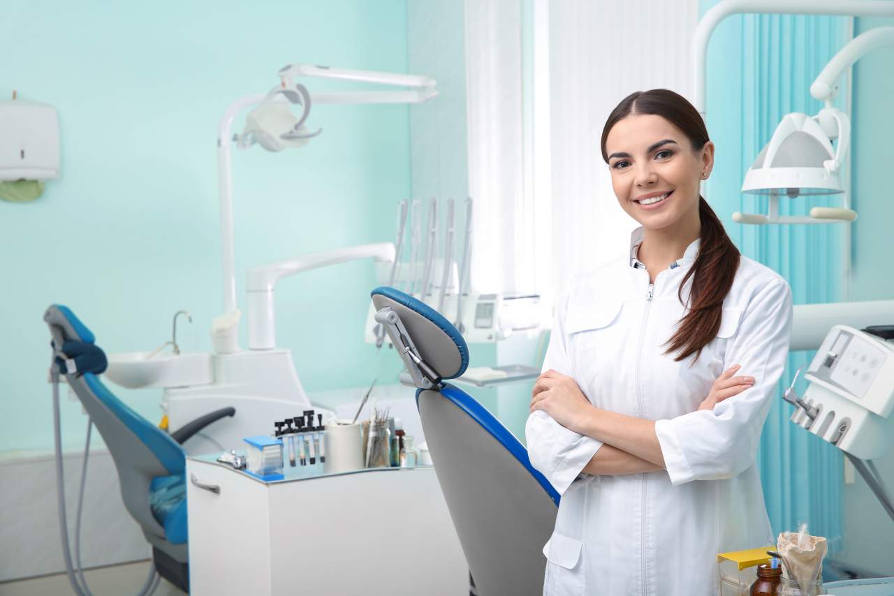 Una de las mejores opciones para ir al dentista en el sur de Sevilla es la Clínica Dental Helident