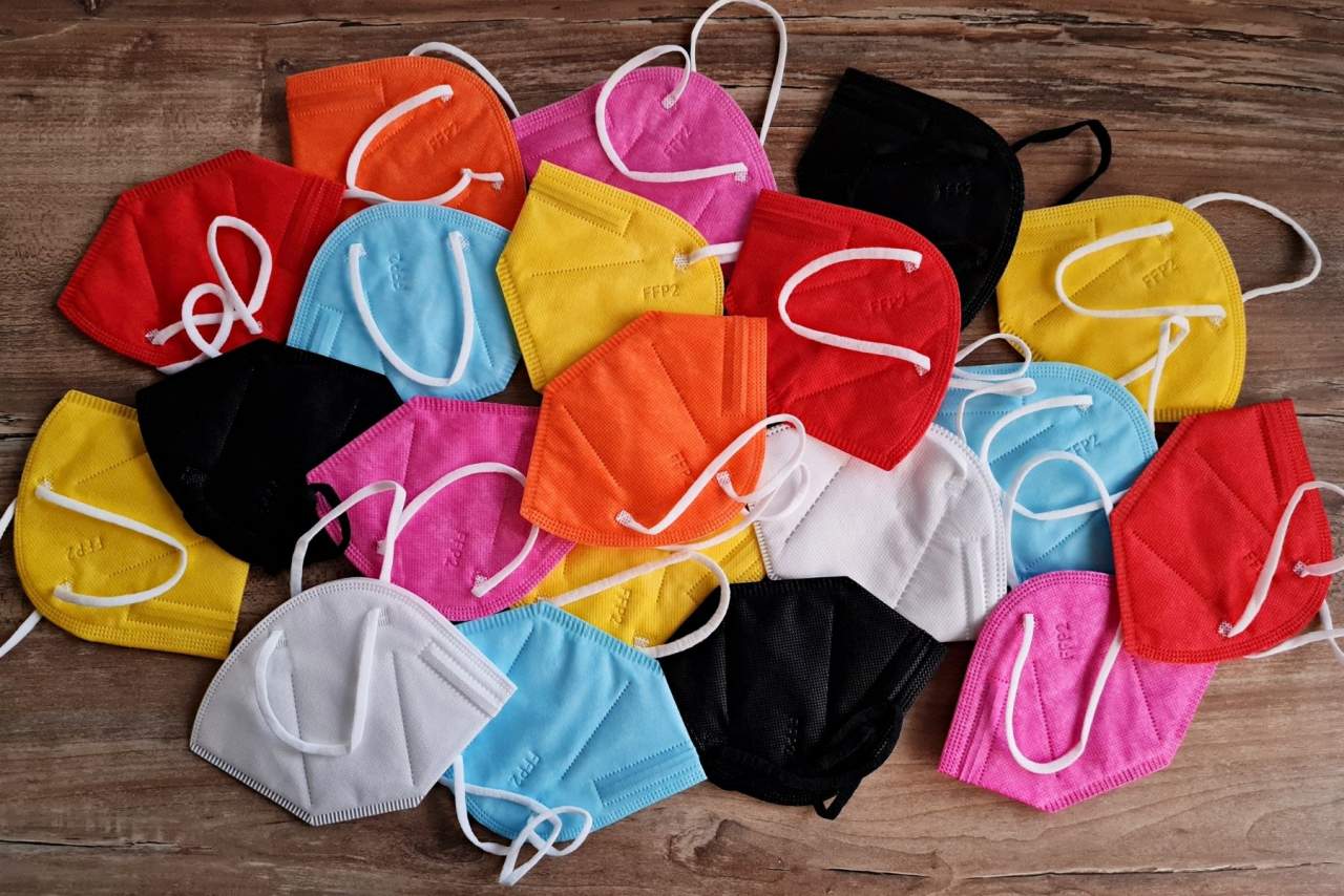 Alva Market: Mascarillas FFP2 de colores