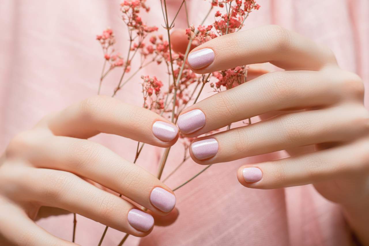 Cientos de esmaltes de colores semipermanentes: Beauty & Shop