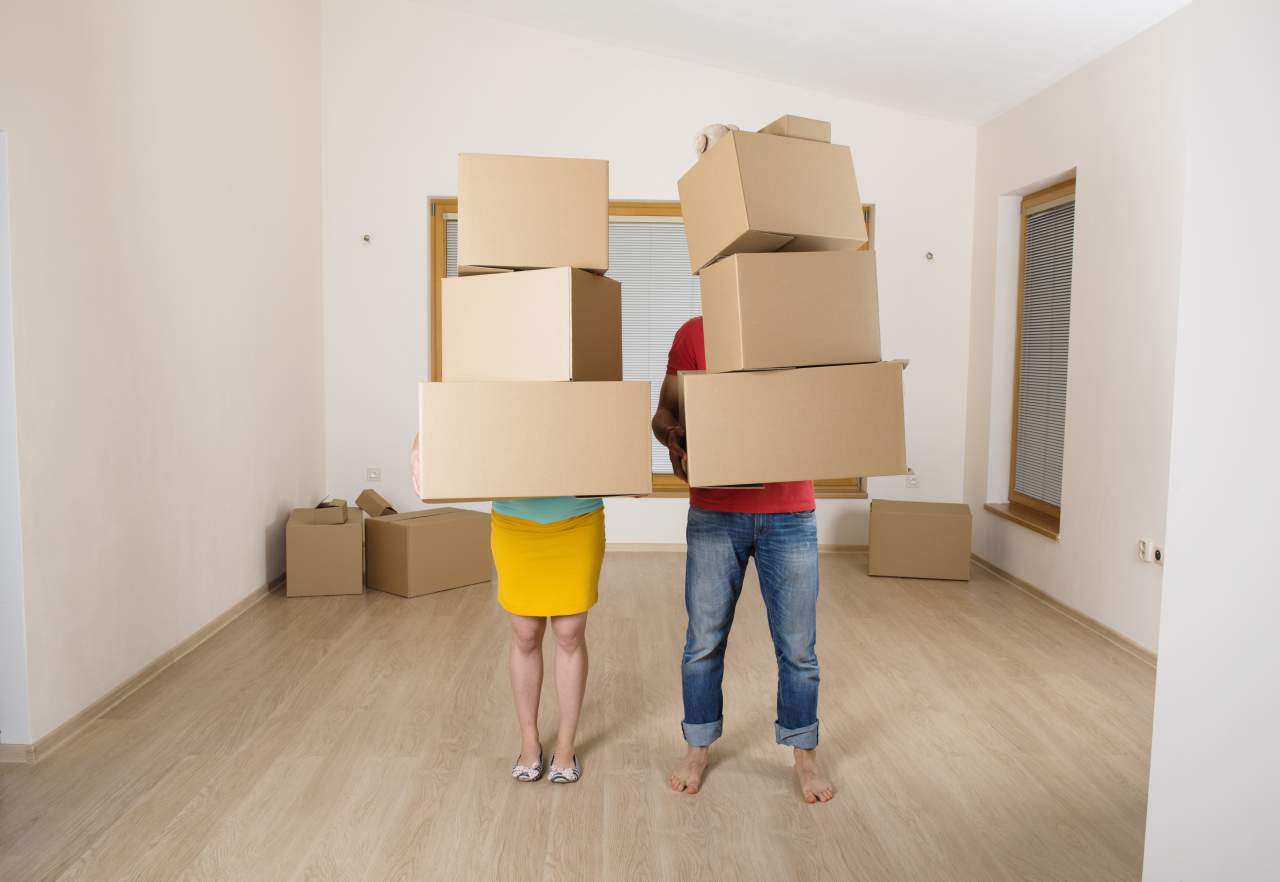 Mudanzas económicas en Barcelona con montaje y desmontaje de muebles gracias a Mudanzas 24h