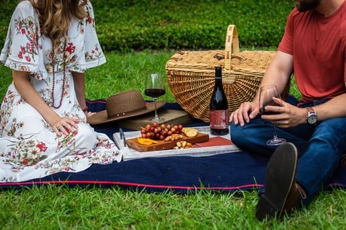 Leon the Baker explica la historia y curiosidades del picnic