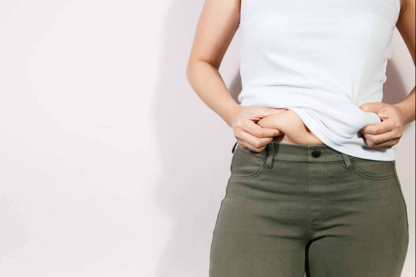 ¿Cuál es la diferencia entre la hidrolipoclasia 4D en Clínica Ciscar y la hidrolipoclasia convencional?