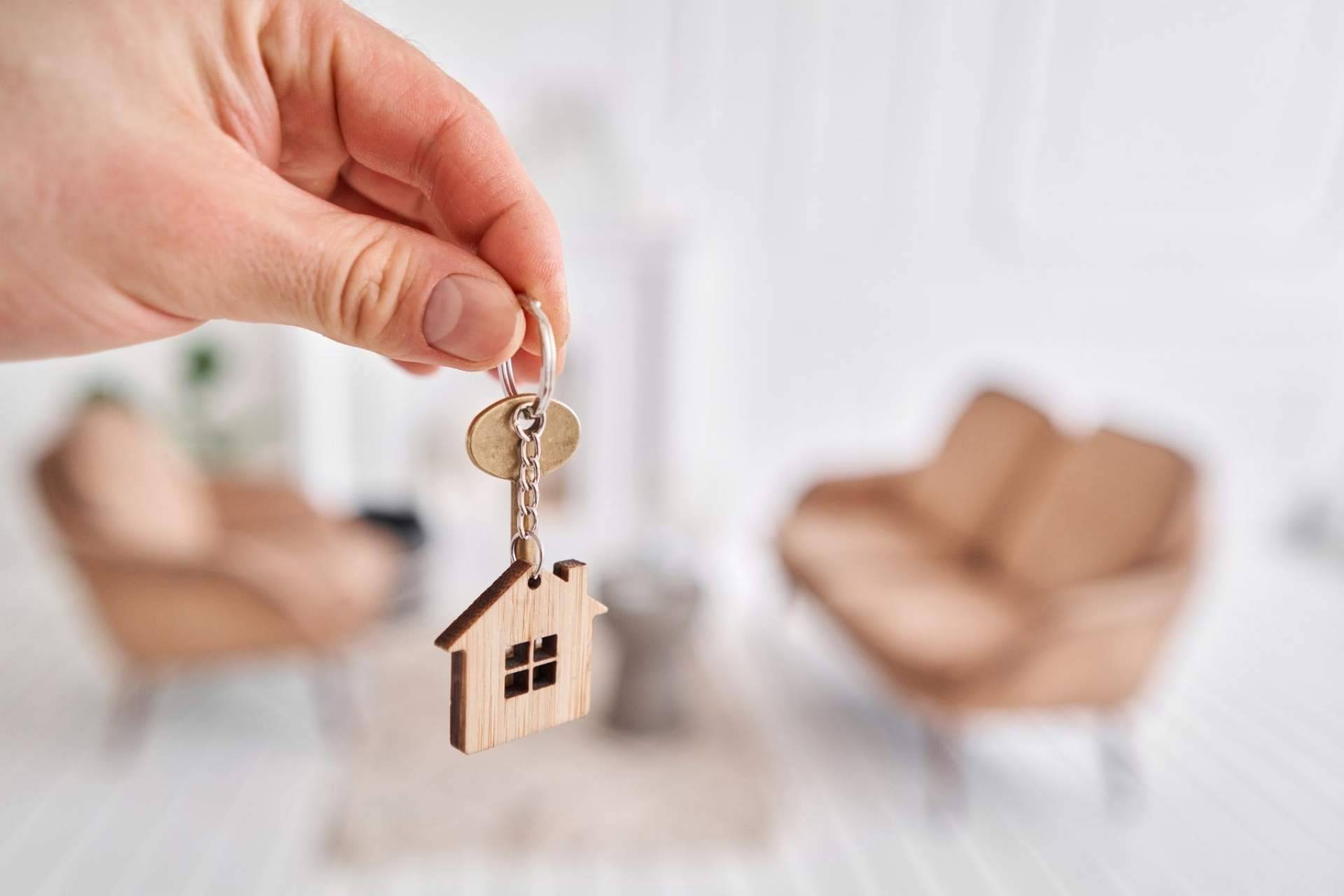 Houslitas: la primera opción para vender una casas sin comisiones en España