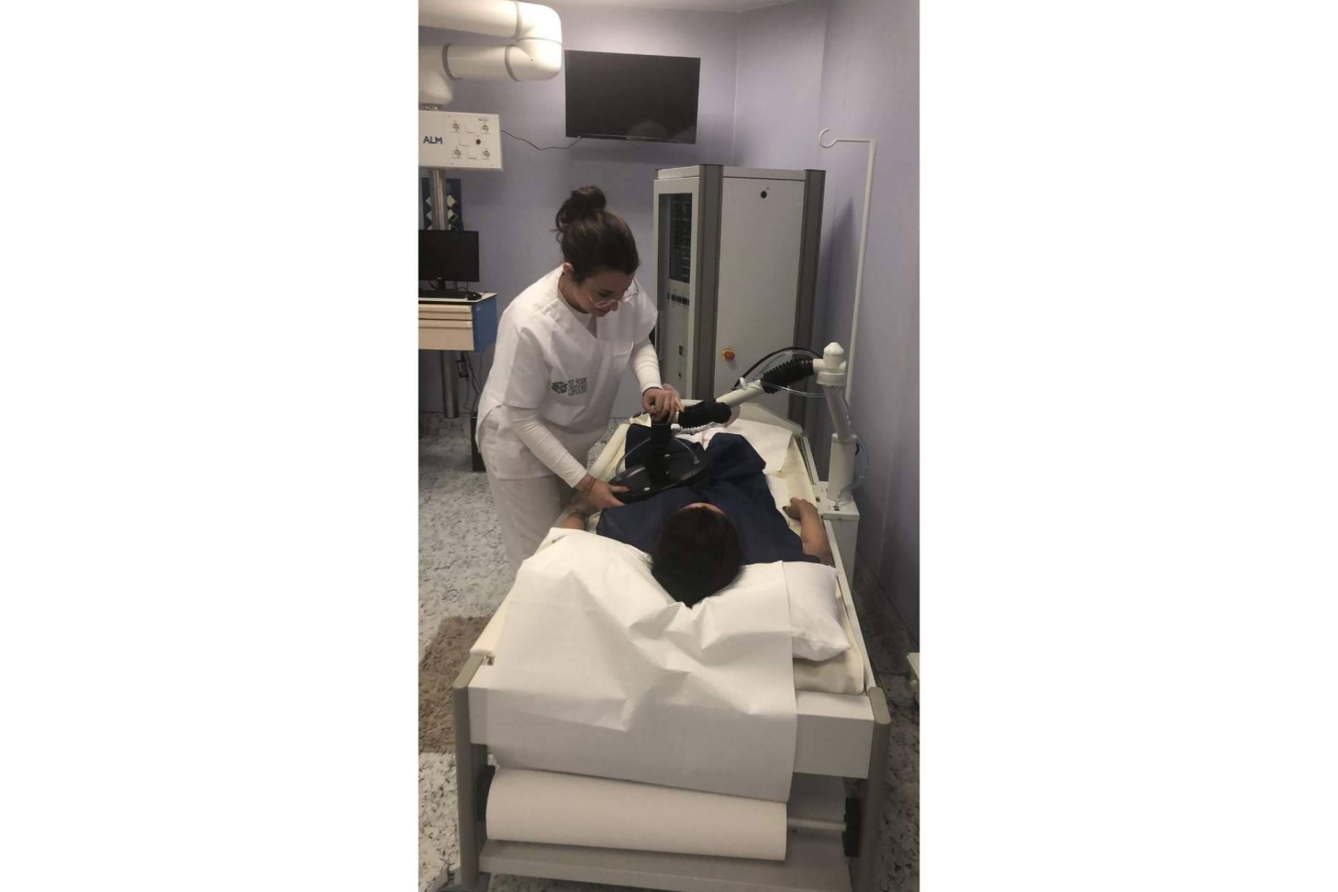 La unidad de oncología avanzada de Cellumed Clinic explica: ¿Qué es la Oncothermia/ Nanothermia y la oncología integrativa?