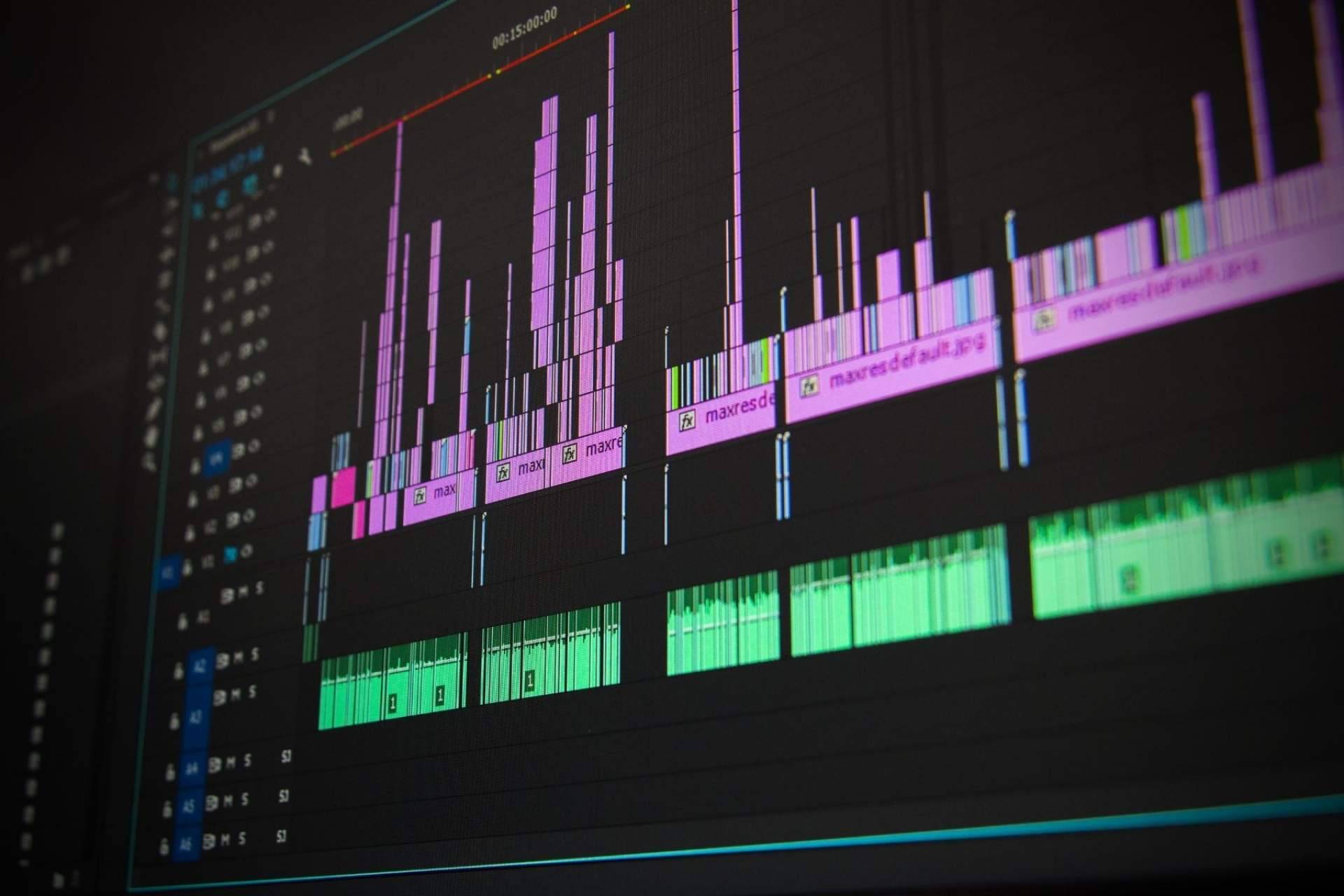 Curso de edición de vídeos con Adobe Premiere dirigido por Edítalo PRO