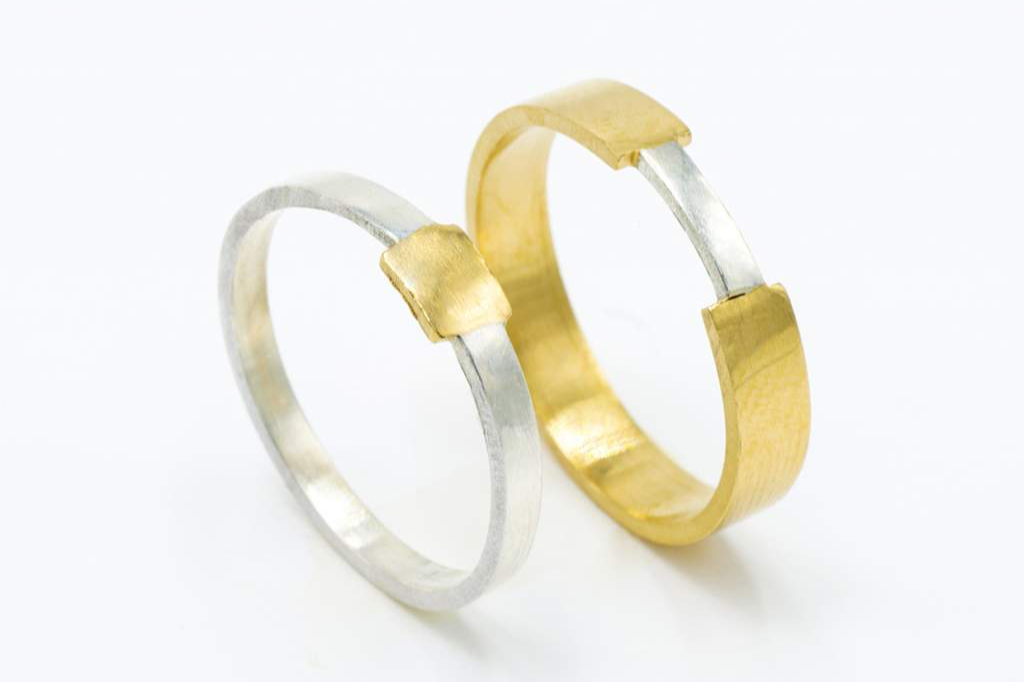 Juia Jewels ofrece alianzas de boda artesanales