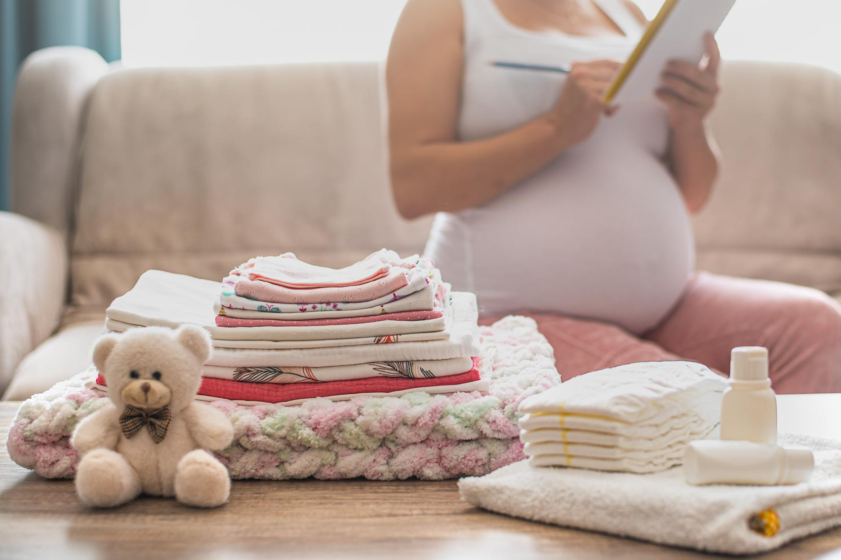 Ropita de Nenes ofrece una amplia colección para los más pequeños, a través de su tienda de ropa de bebe online