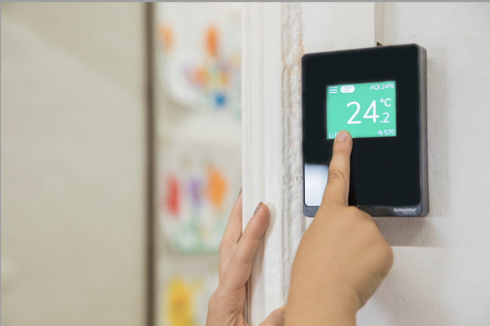 Una solución de Schneider Electric permite controlar la calidad del aire de la Escola LYS de Barcelona