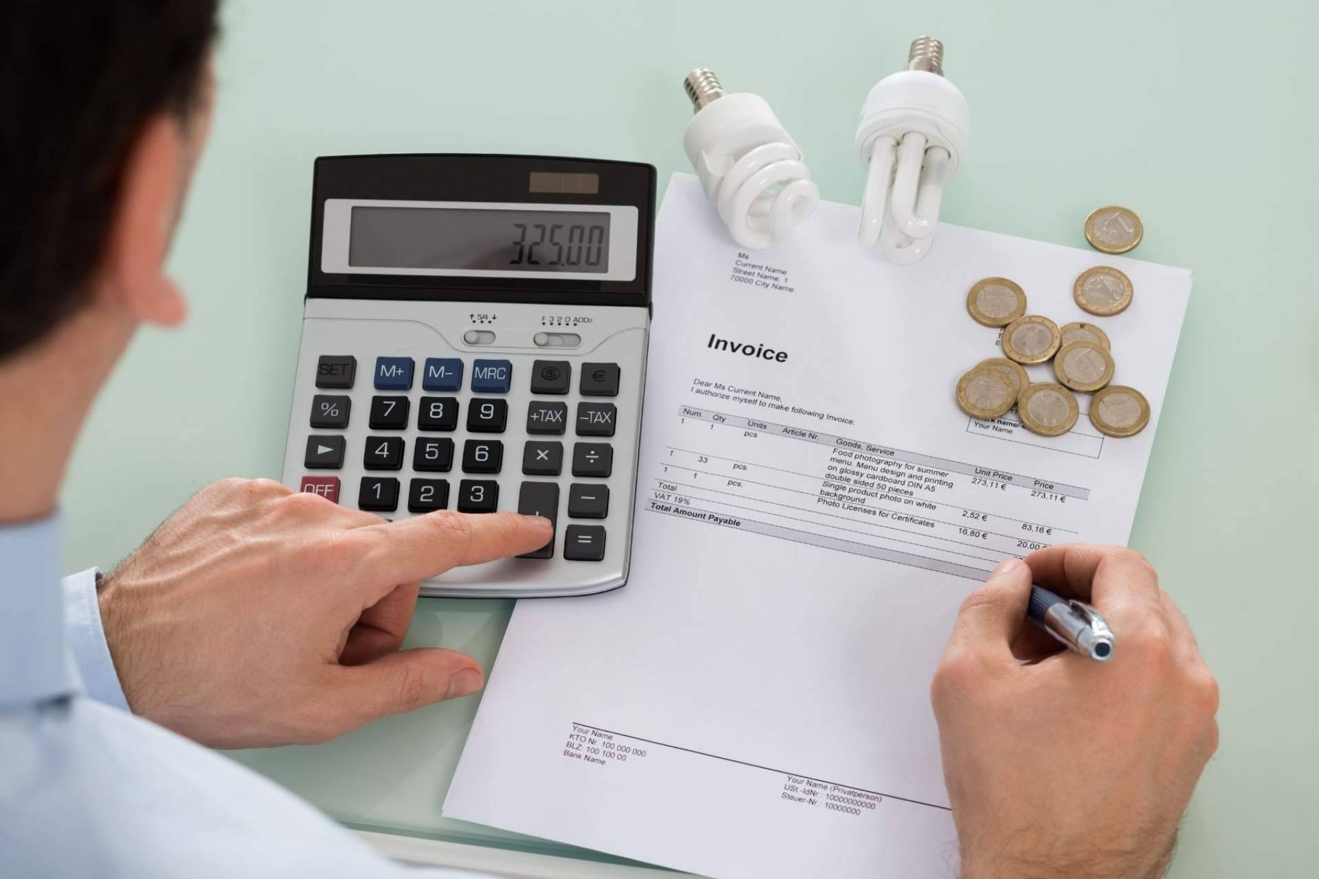 Servicio de calidad con DBF Promo Energía: en qué consiste el ahorro energético del comercializador de luz y gas en España