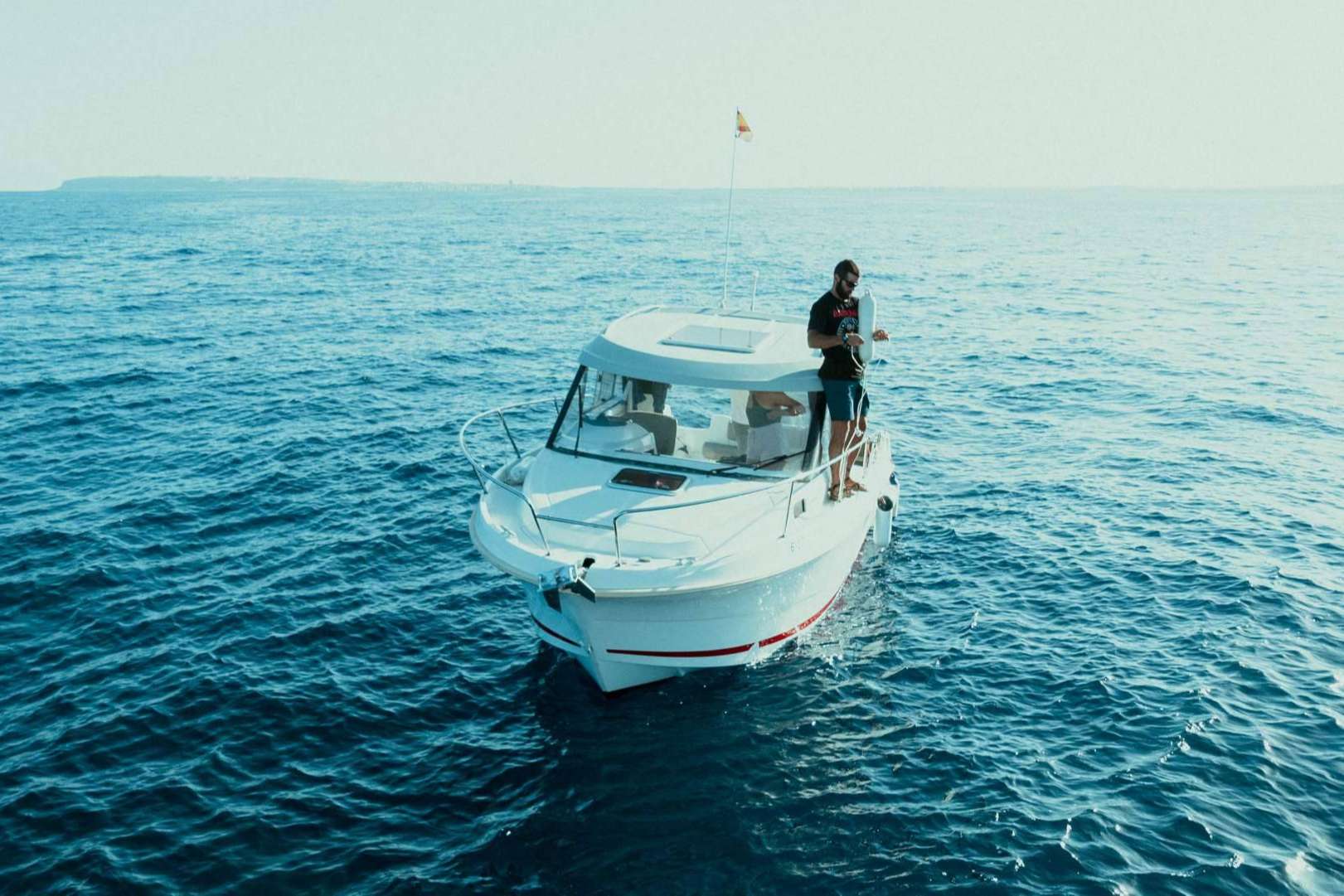 Sur La Mer: ¿Quién puede llevar un barco?