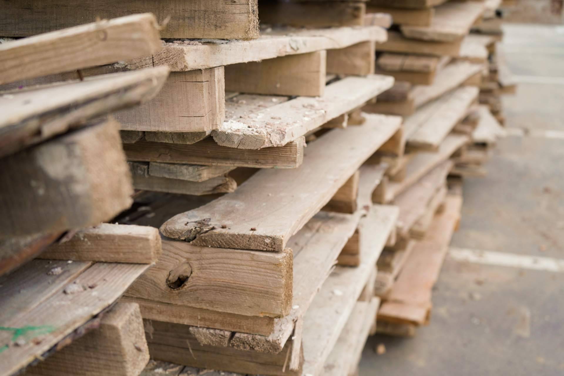Palés reciclados de madera en Europalet, una de las empresas líderes en el sector