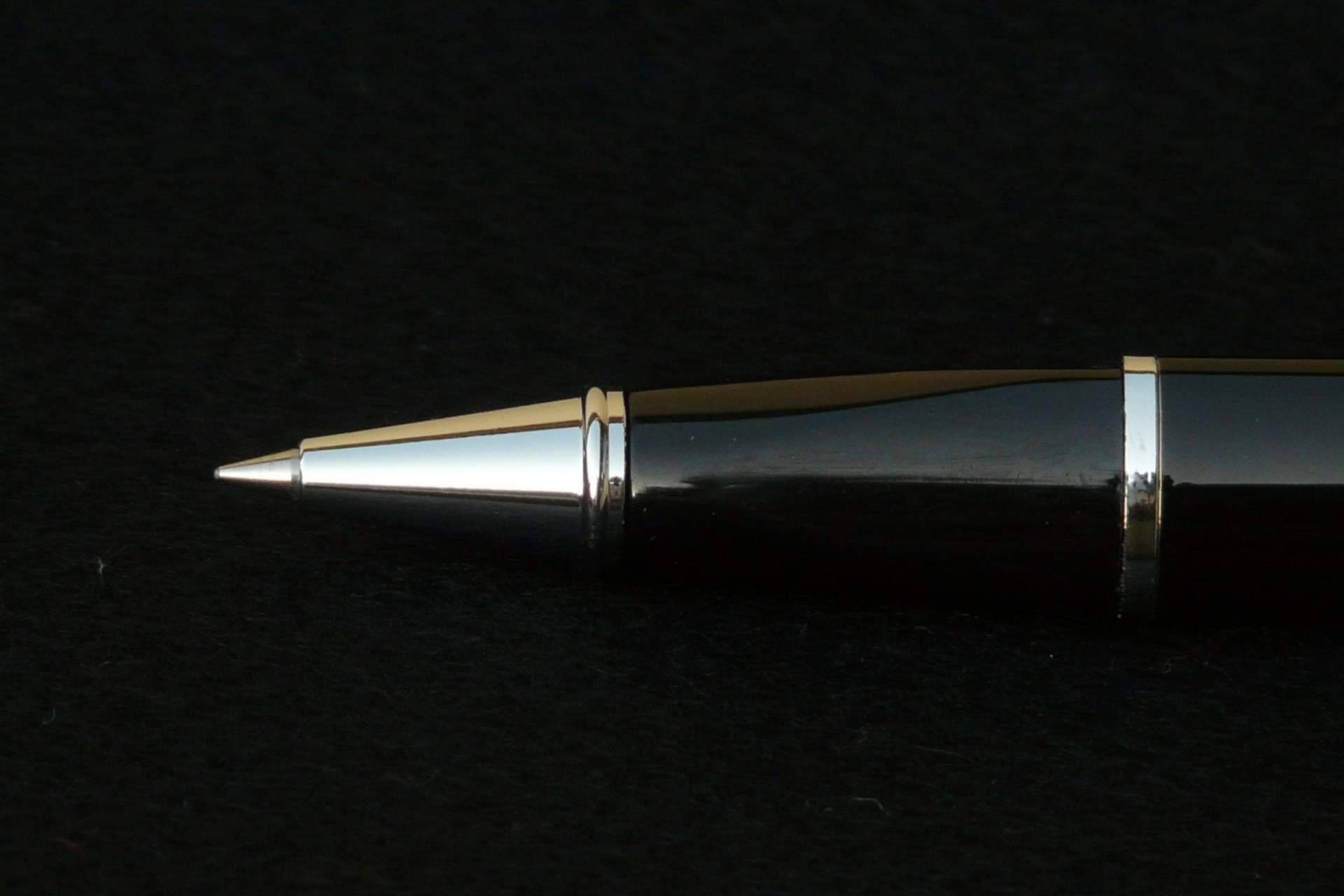 RegaloEmpresas: una de las mejores técnicas de merchandising para las compañías son los bolígrafos personalizados