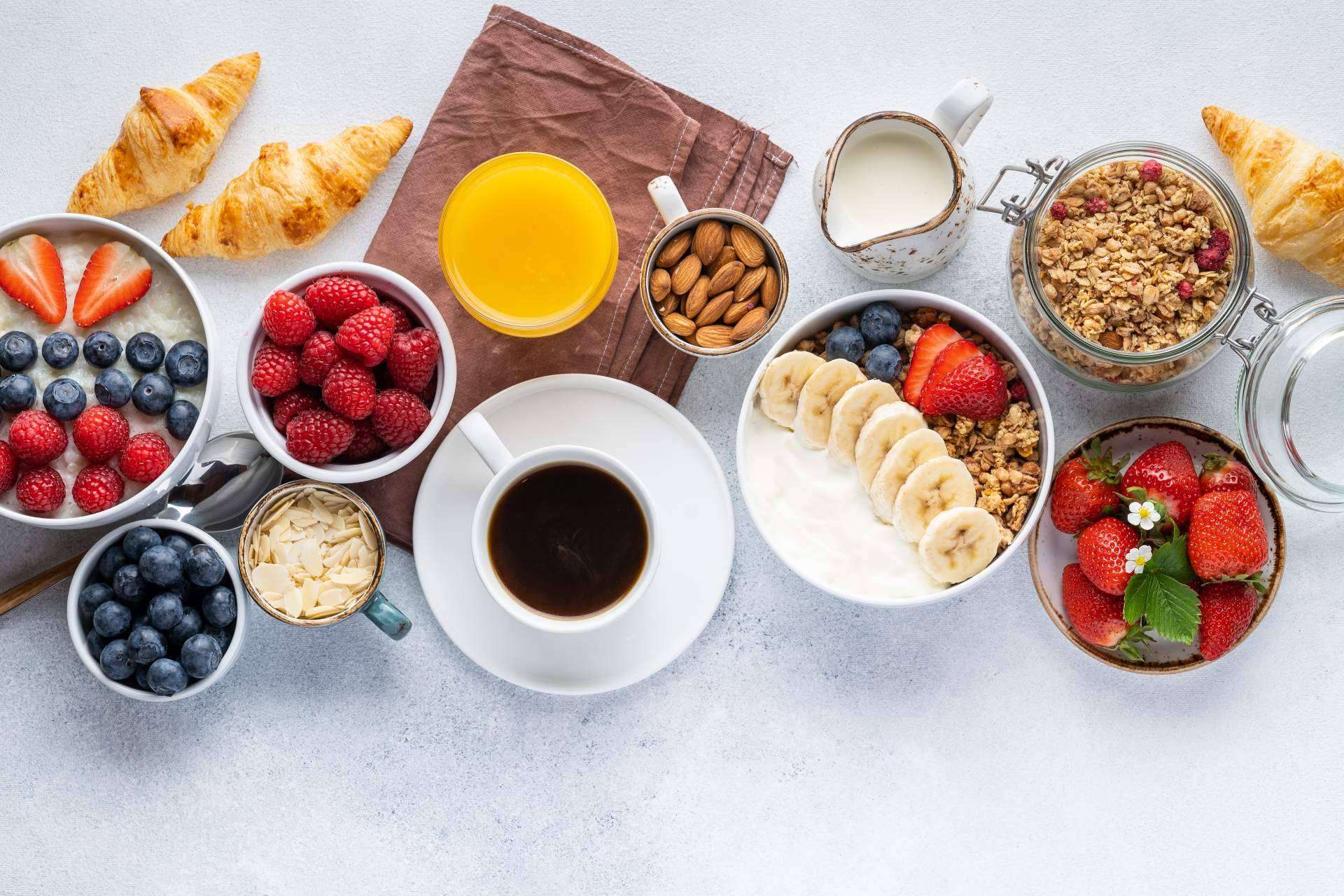 ¿En qué consiste el patrocinio de La Cafetería Las Palmeras a la Agrupación Deportiva Orcasitas ?