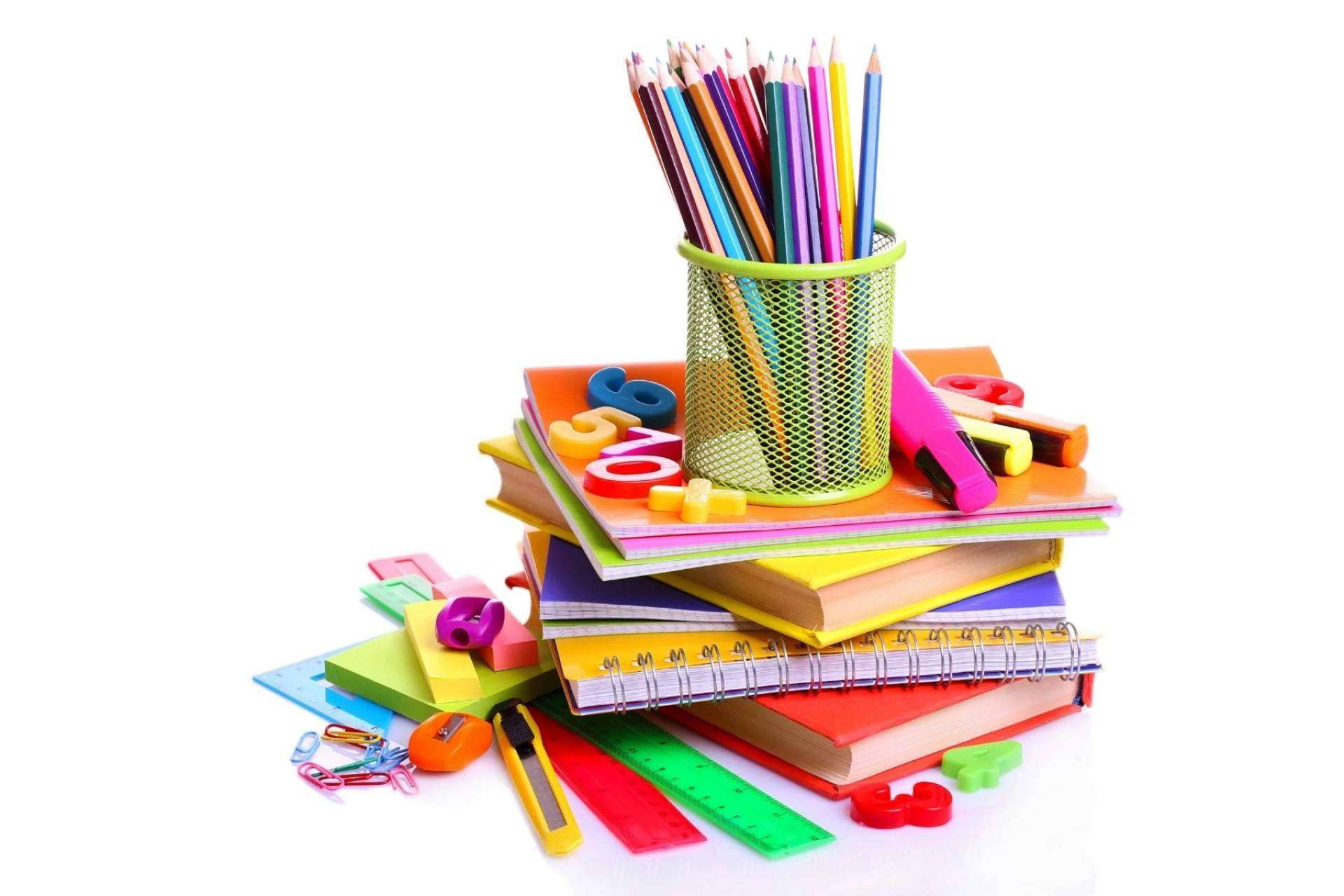La vuelta al cole con el material escolar de Compra Etiquetas