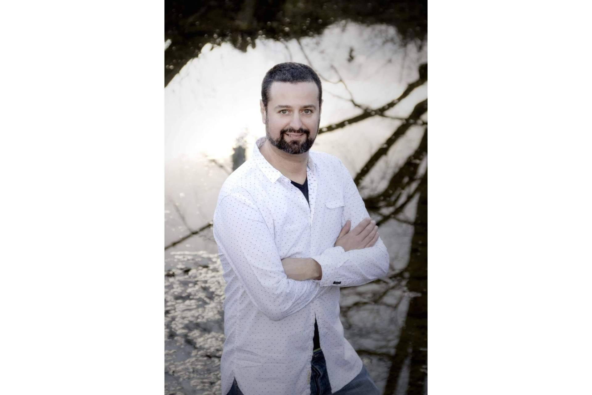 Libros de superación emocional escritos por el maestro de reiki Javier Robas