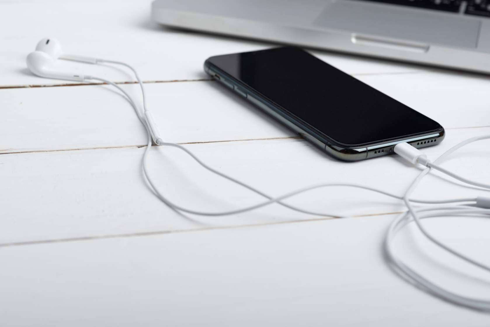 Reparar iPhone de cualquier modelo y comprar repuestos iPhone en Repuestos Tic