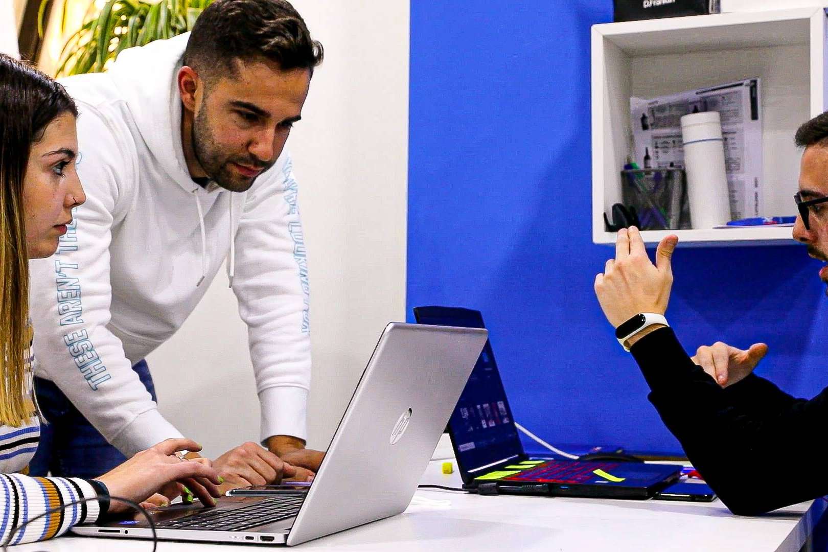 Publydea ofrece publicidad online y diseño gráfico de la mano de profesionales