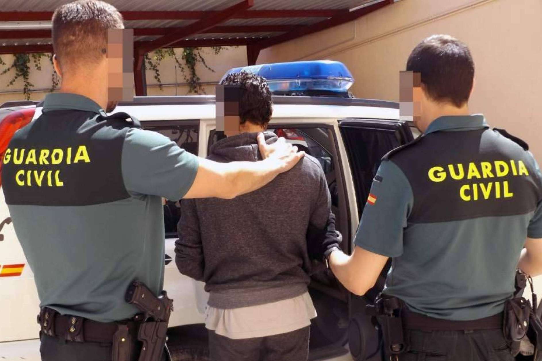 Conseguir plaza a través de la academia de Guardia Civil online Neoestudio