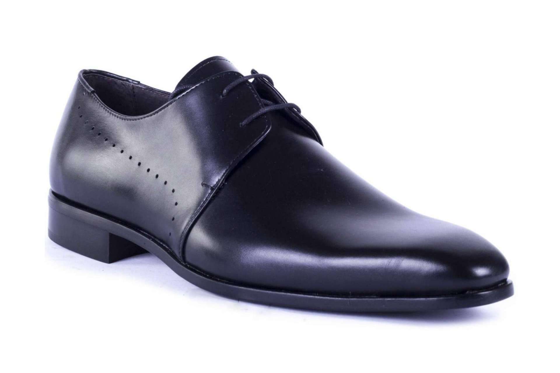 Ortiz & Reed y los zapatos Derby, el complemento perfecto para el hombre actual