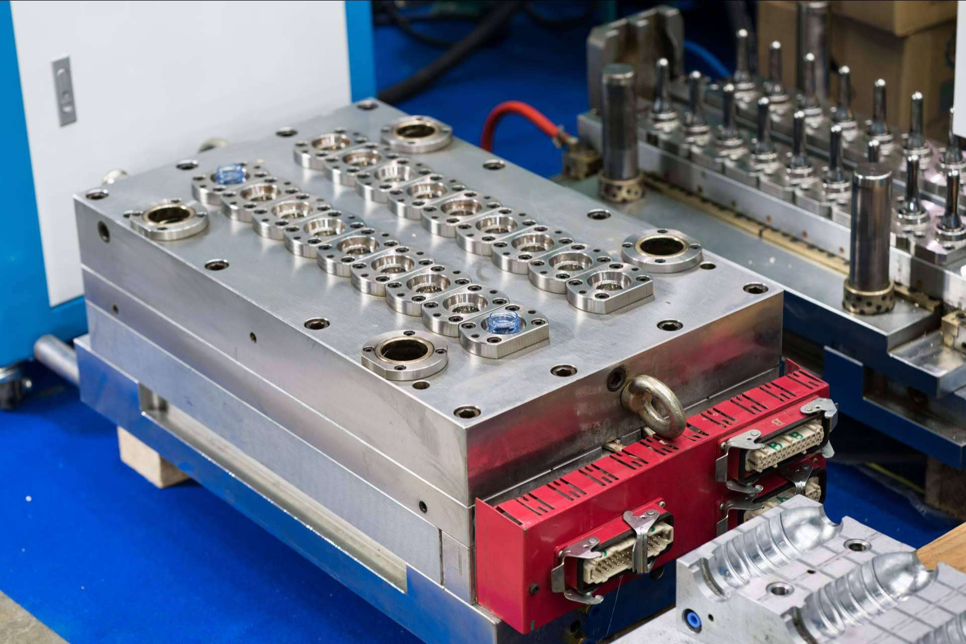 Bull Importer, el fabricante de moldes que trabaja con la última tecnología del mercado