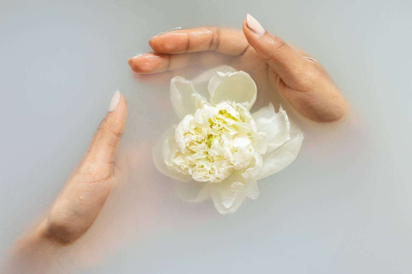 Kunal Cosmetics: tips para mantener una manicura bonita en verano
