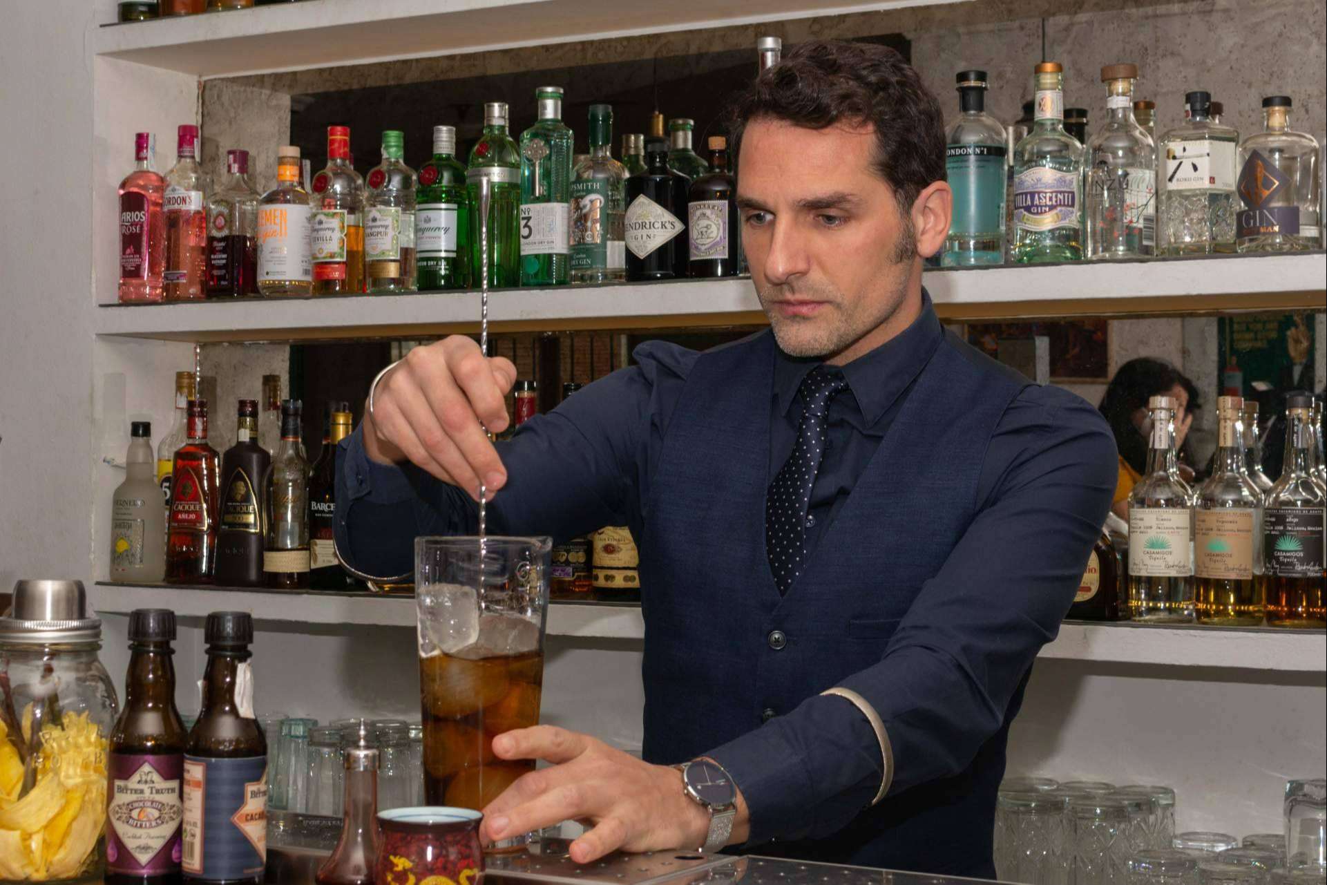 ¿Dónde realizar un curso profesional de Bartender?: ESCOM
