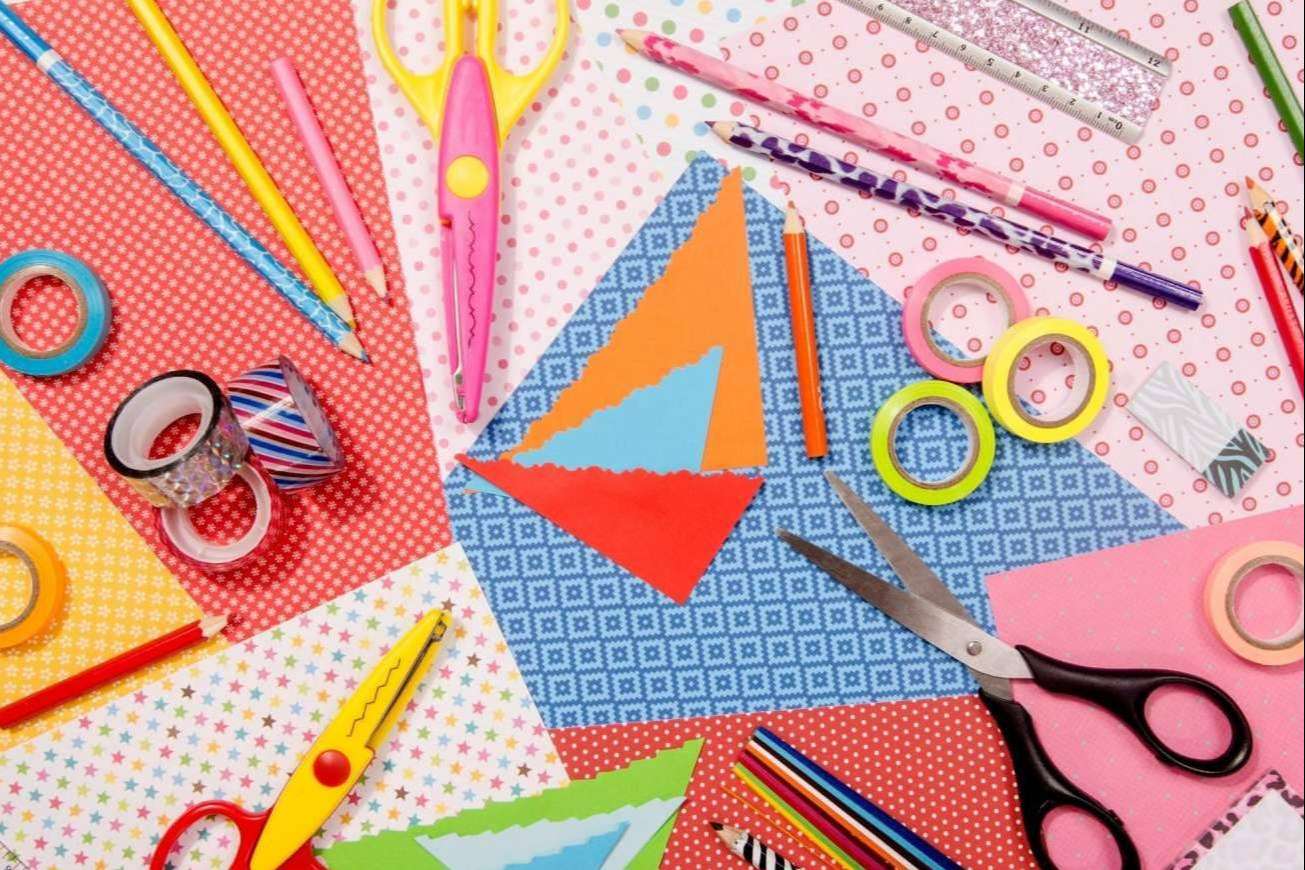 Las manualidades, recurso de moda de padres y maestros
