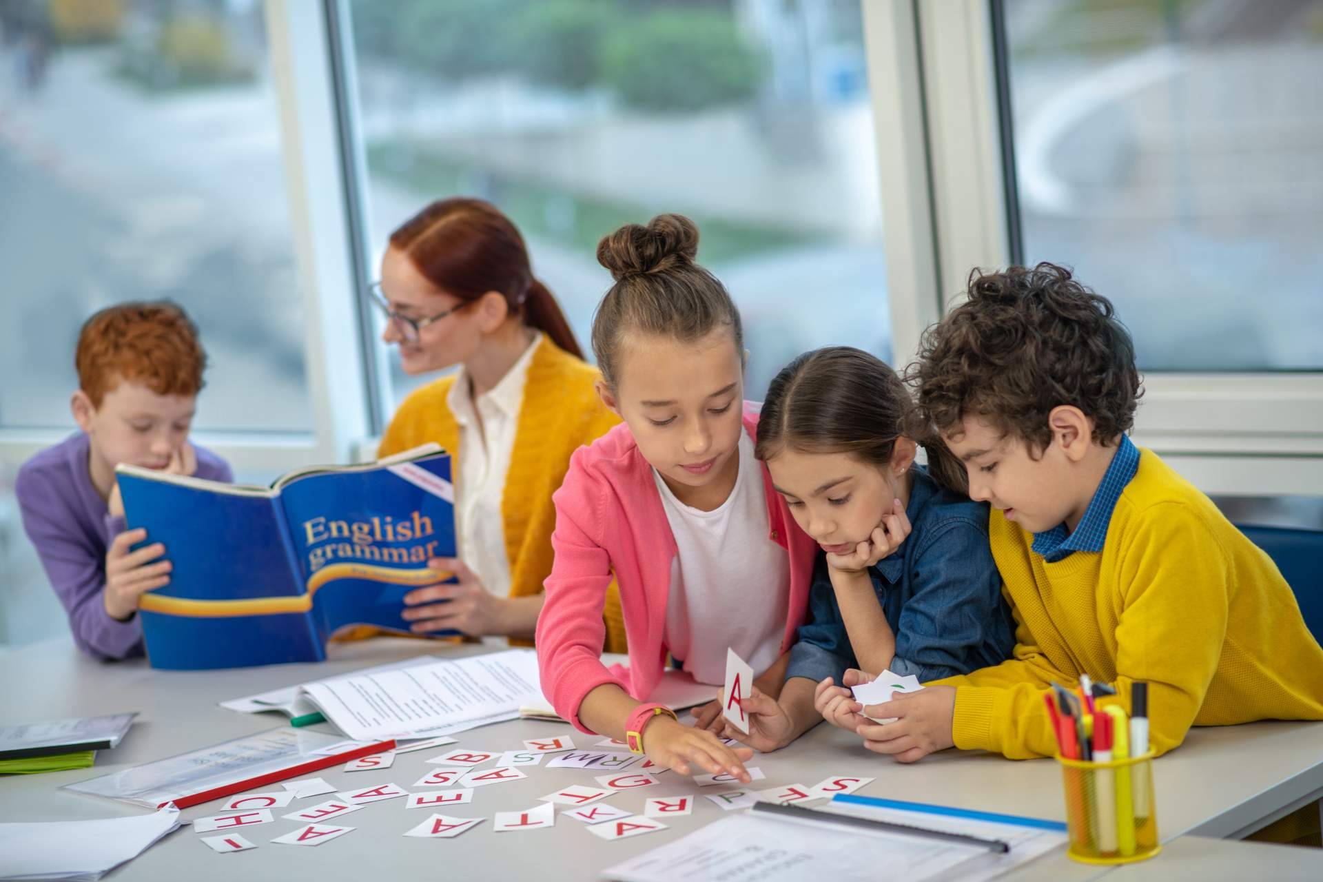 Ale Kids son las academias de inglés en Marbella que permiten aprender el idioma de forma didáctica y divertida