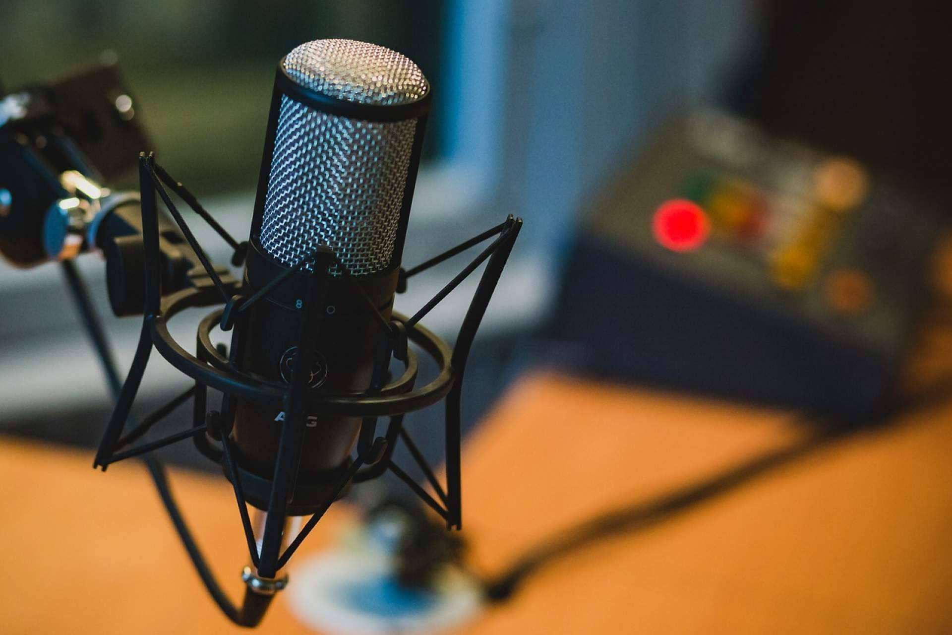 Podcast sobre economía y finanzas: Inversión con nombre propio