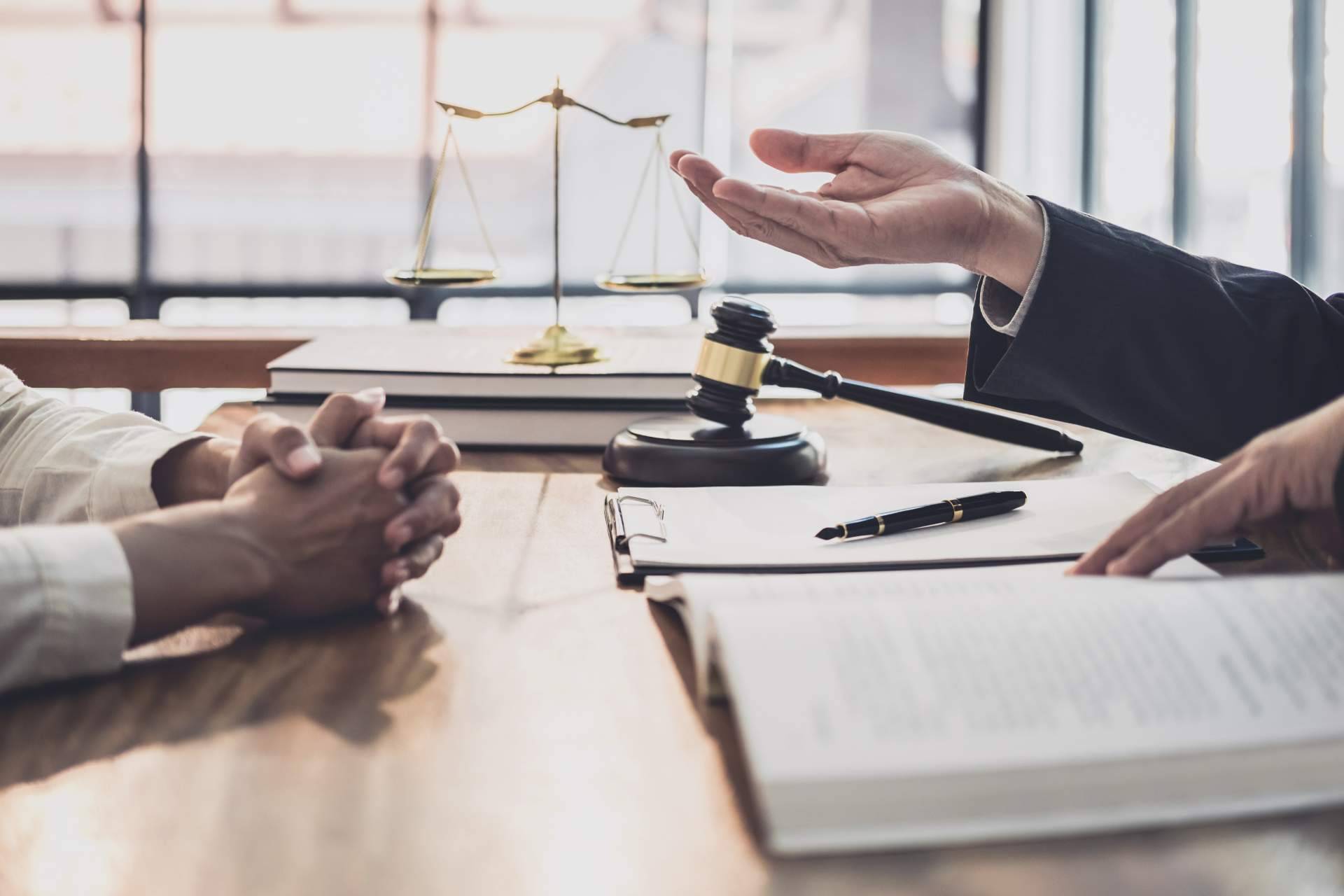 Las pymes encuentran en la asesoría tributaria de CE Consulting Las Palmas de Gran Canaria una ayuda para tributar en Canarias