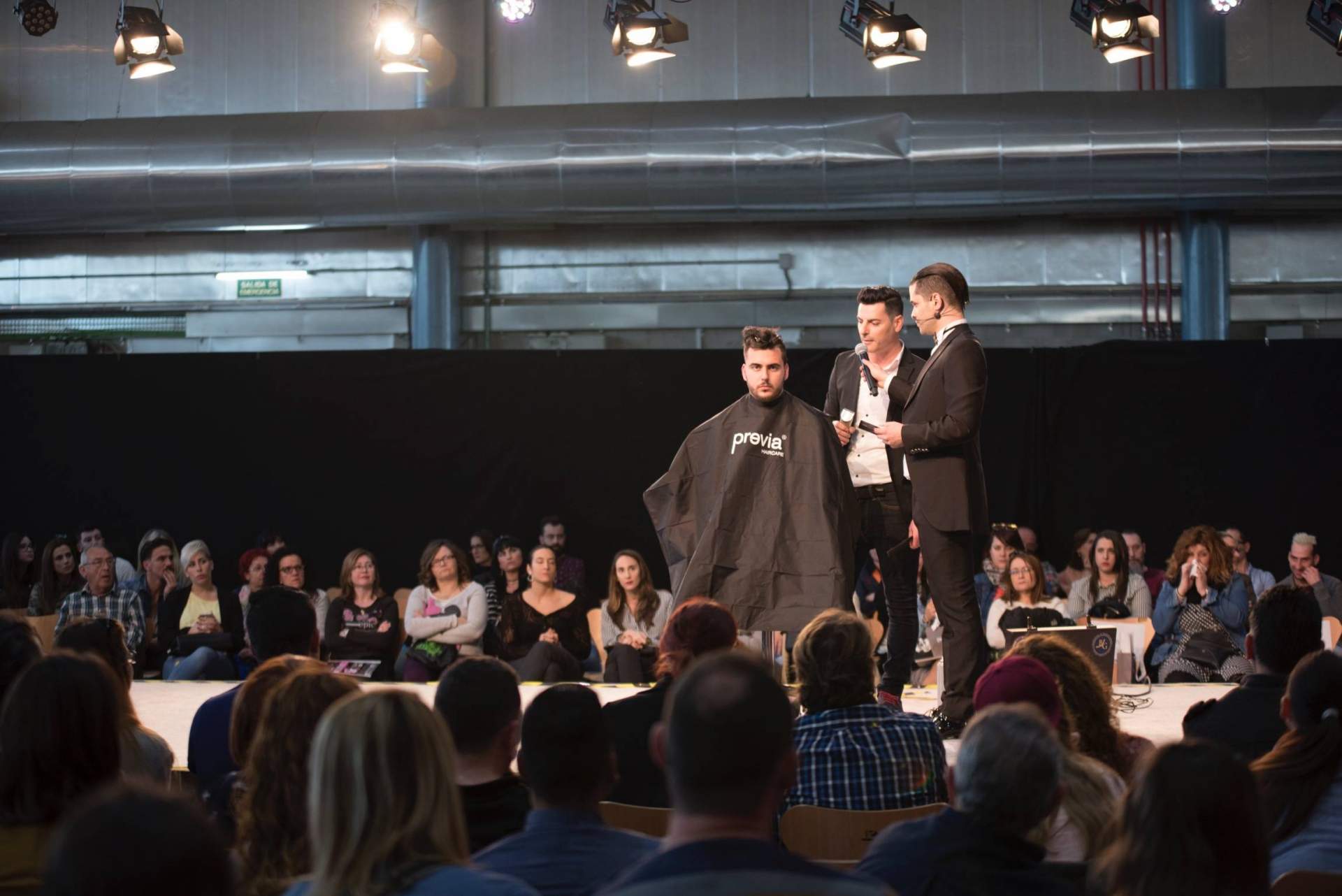 Una de las mejores barbershops de Alicante, Lords & Barbers, profesionales de la peluquería