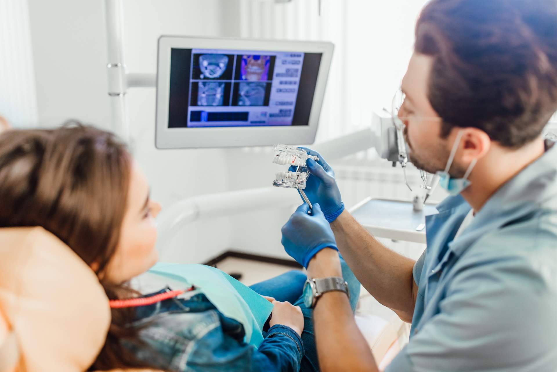 Artydents ofrece experiencia, calidad y buenos precios en su clínica dental en Getafe