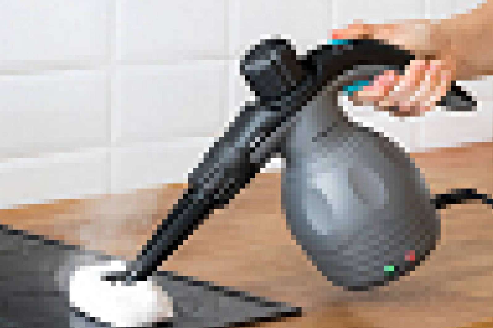 La vaporeta de mano que ofrece Comercial Dayma garantiza una limpieza rápida y eficaz