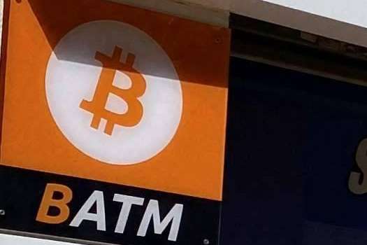 Los pioneros en tener un cajero Bitcoin en Sevilla, Reparación iPhone Sevilla
