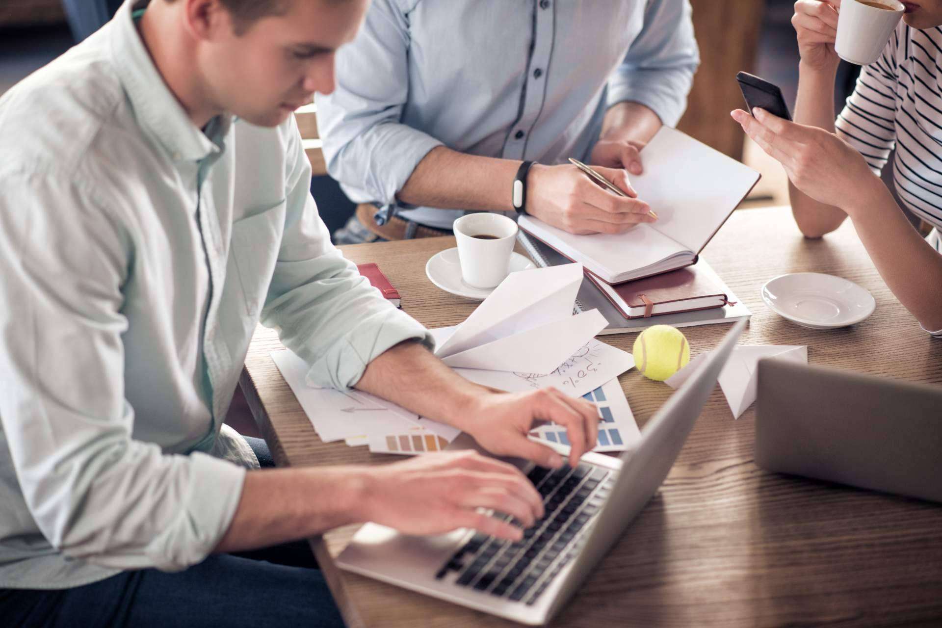Los beneficios de comprar textos SEO para posicionar un negocio y ser más visible en internet, por SEOdalia