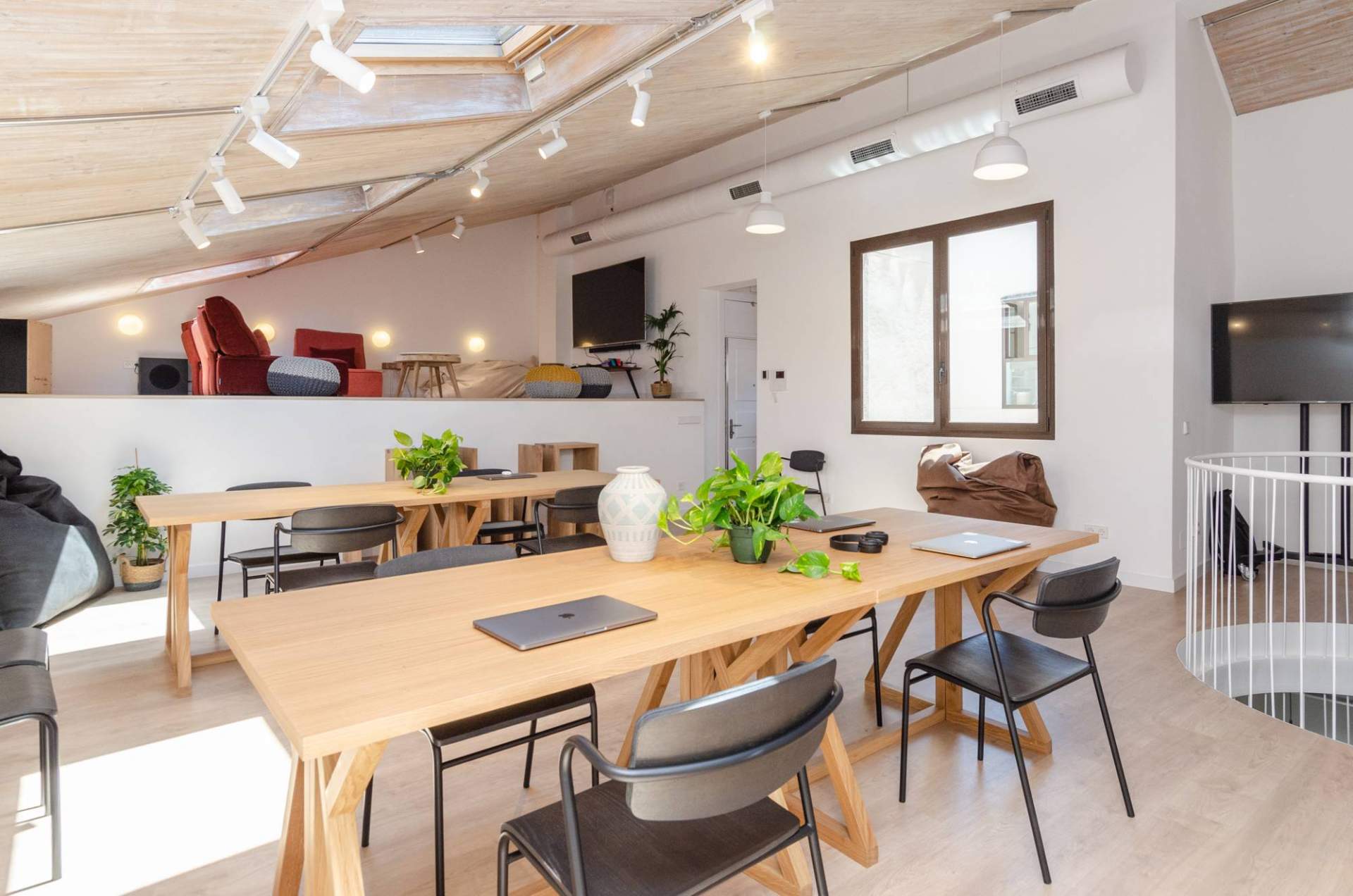 La colaboración entre los habitantes de Urban Campus fomenta la creación de nuevas startups dedicadas a crear espacios verdes para vivir y trabajar
