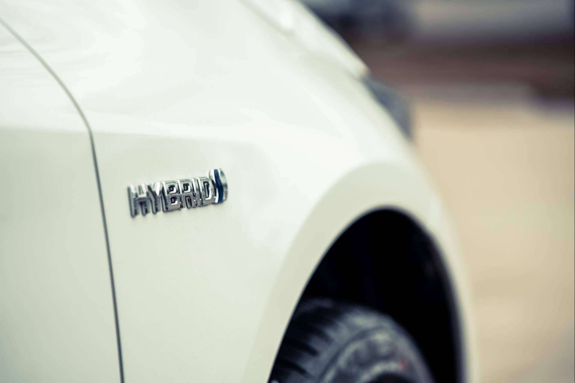 TodoRenting.es destaca las ventajas de optar por un coche híbrido