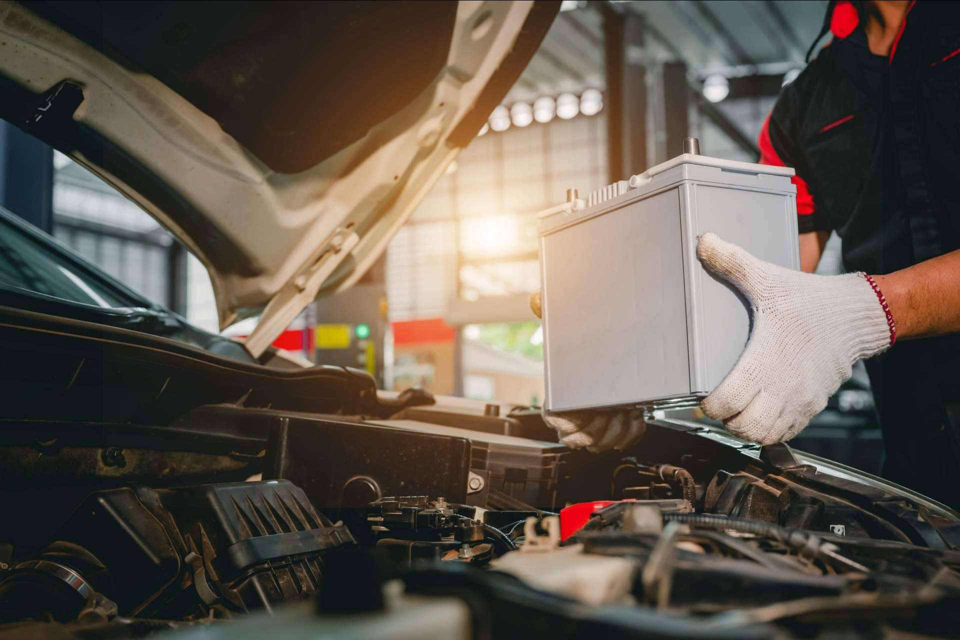 ¿Cuáles son las ventajas de comprar baterías de coche por internet?