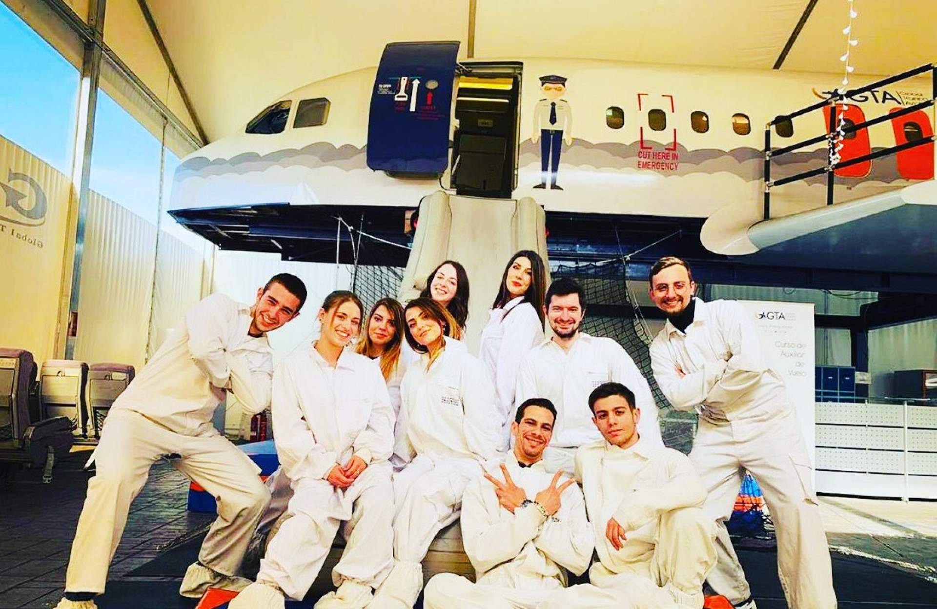 La nueva apertura de Bravo19 se centra en la formación de Auxiliar de Vuelo TCP en Bilbao con promoción especial