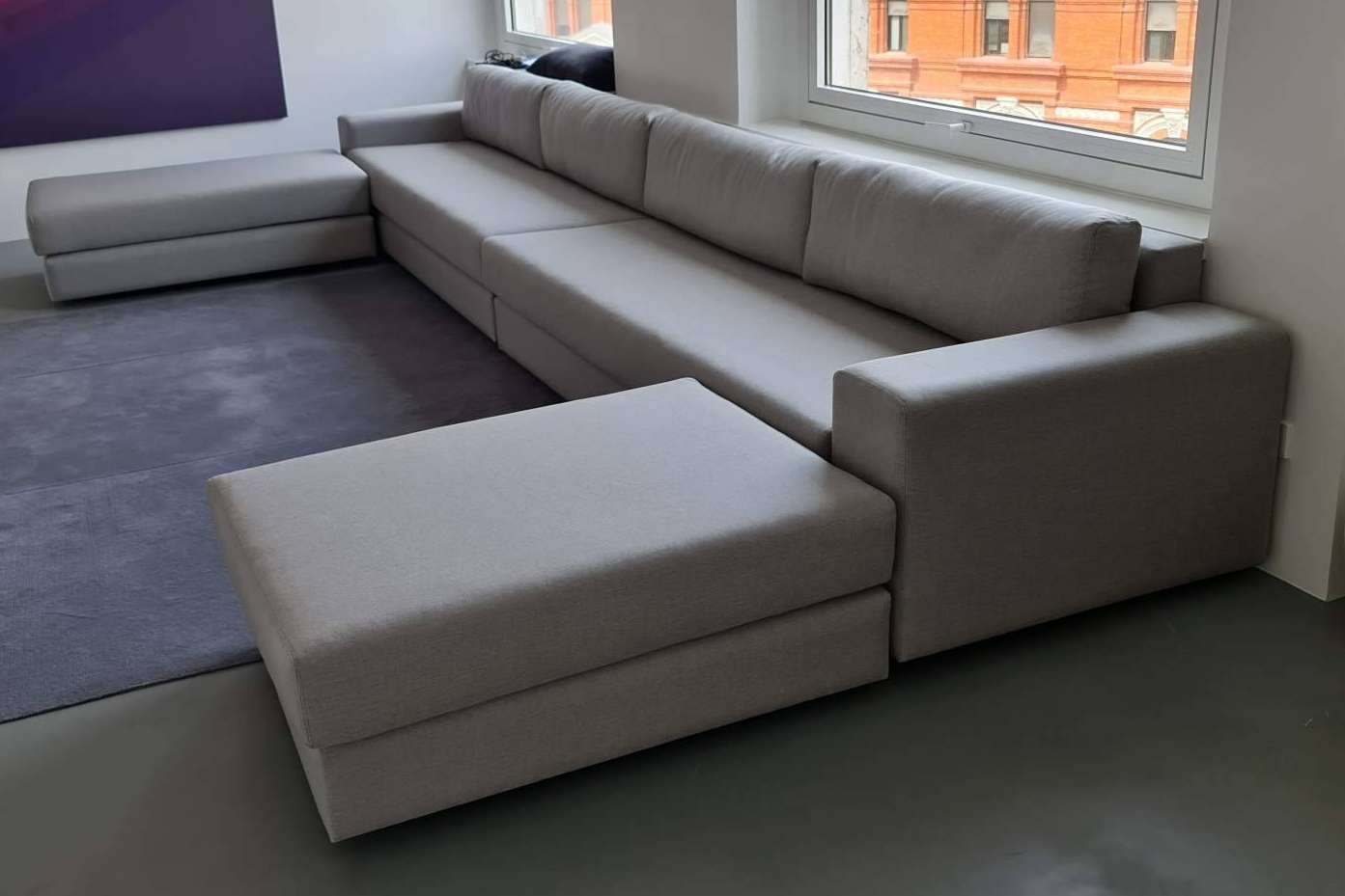Tapime cuenta con 40 años de experiencia en tapicería de muebles y espacios con la perfección de lo tradicional