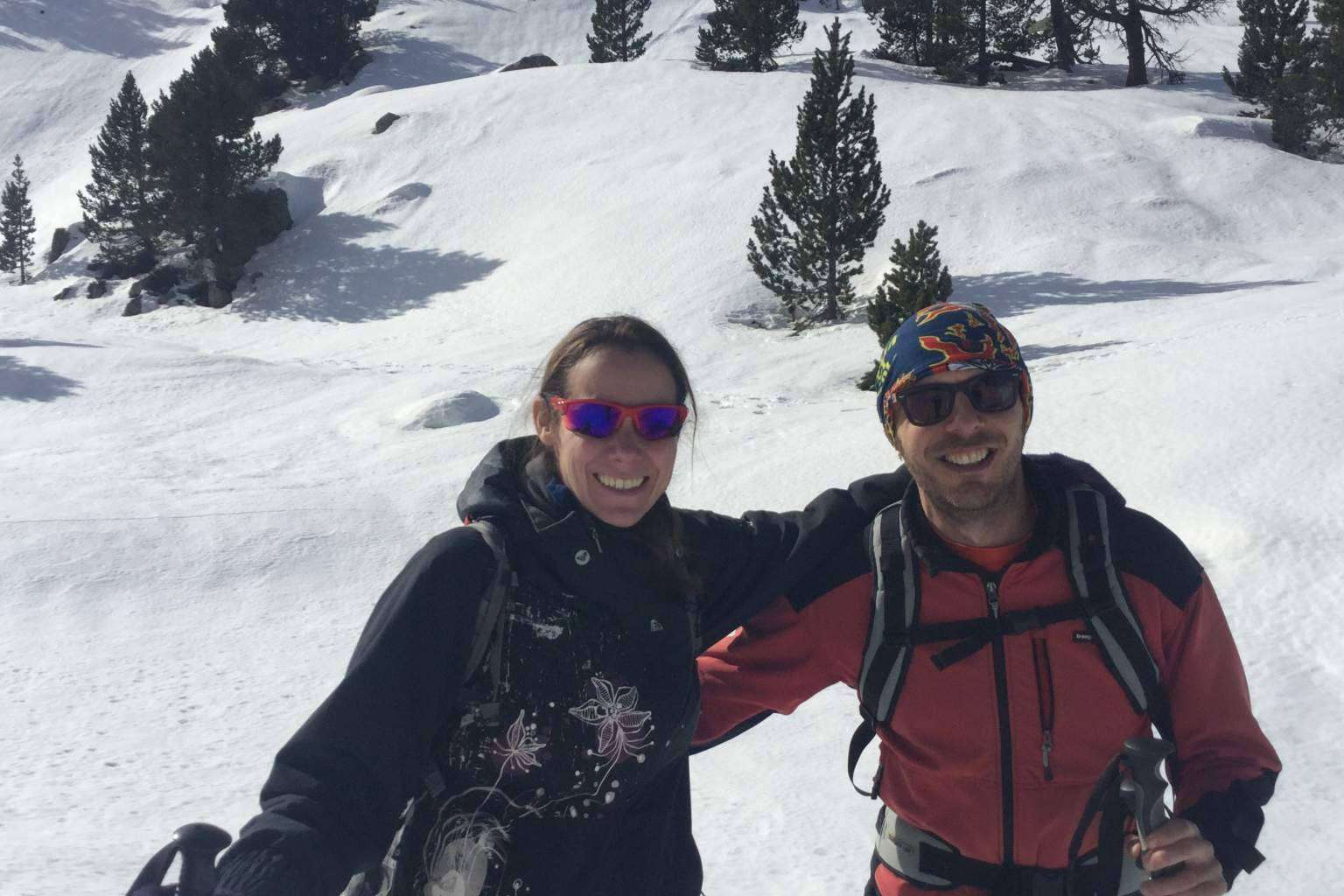 Las aventuras detrás de las excursiones con raquetas de nieve organizadas por Vertical Challenge