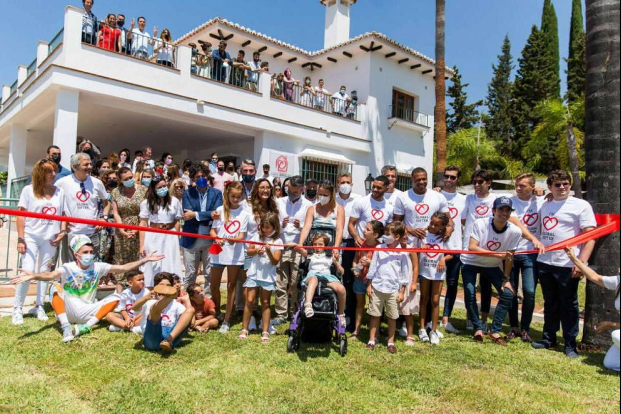 Power8, infinita solidaridad con Global Gift Foundation