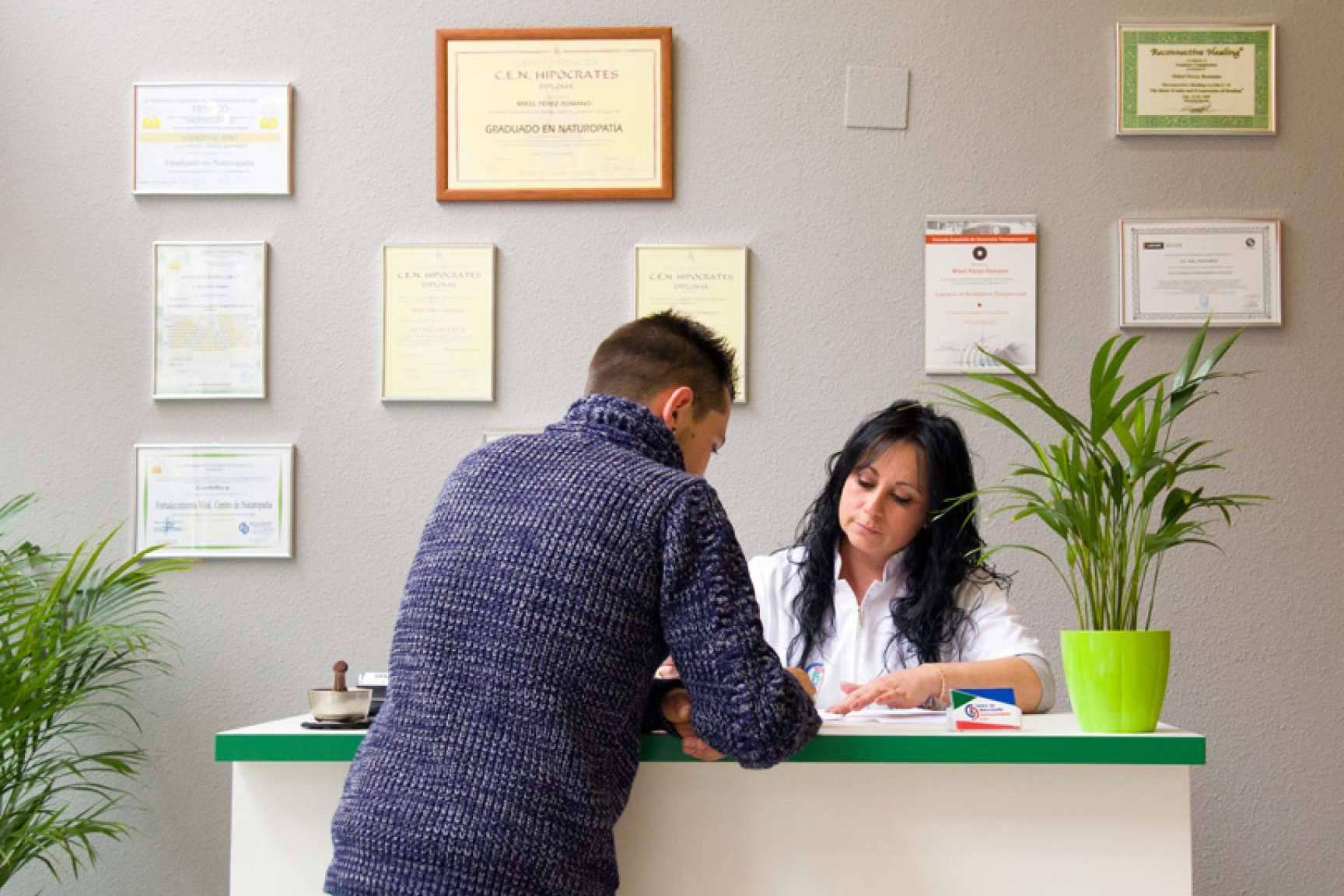 Acudir a una consulta de naturopatía Gijón para recuperar la salud, en Fortalecimiento Vital
