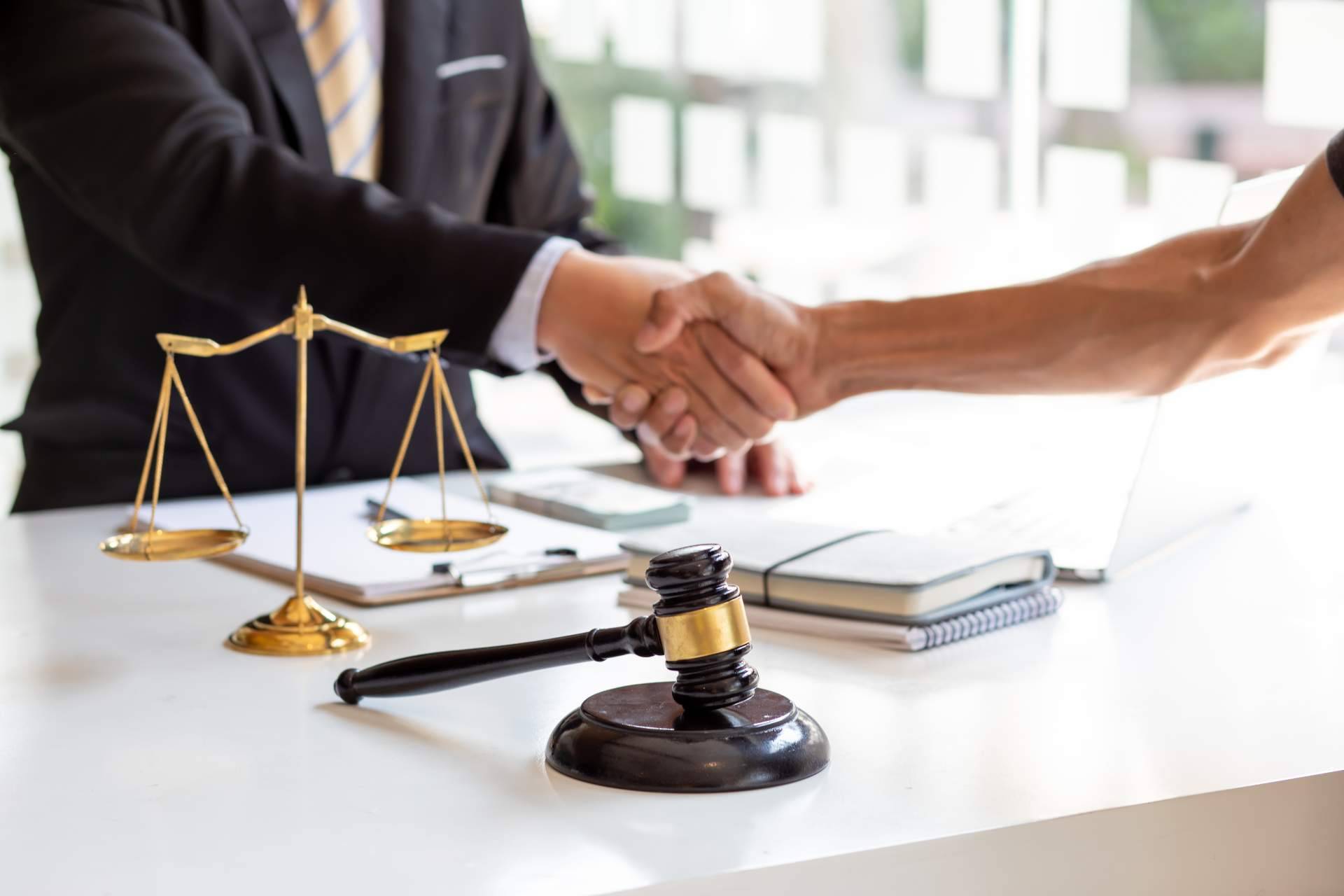 CE Consulting Las Palmas de Gran Canaria ofrece servicios de asesoría jurídica, tributaria y contable en Canarias