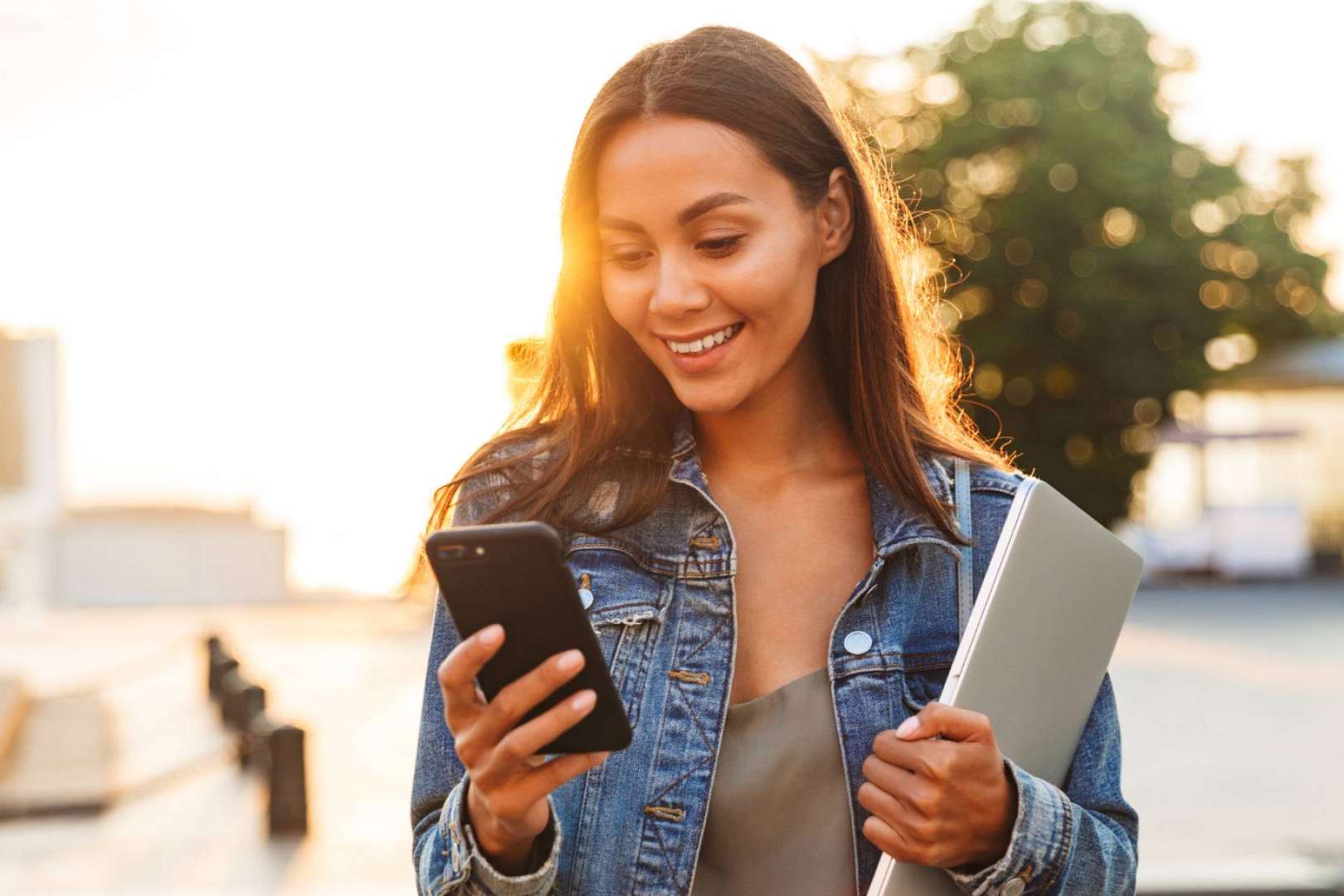 Llamadas y datos ilimitados por 26 euros al mes y Dual SIM gratuita con la tarifa OROC ilimitada