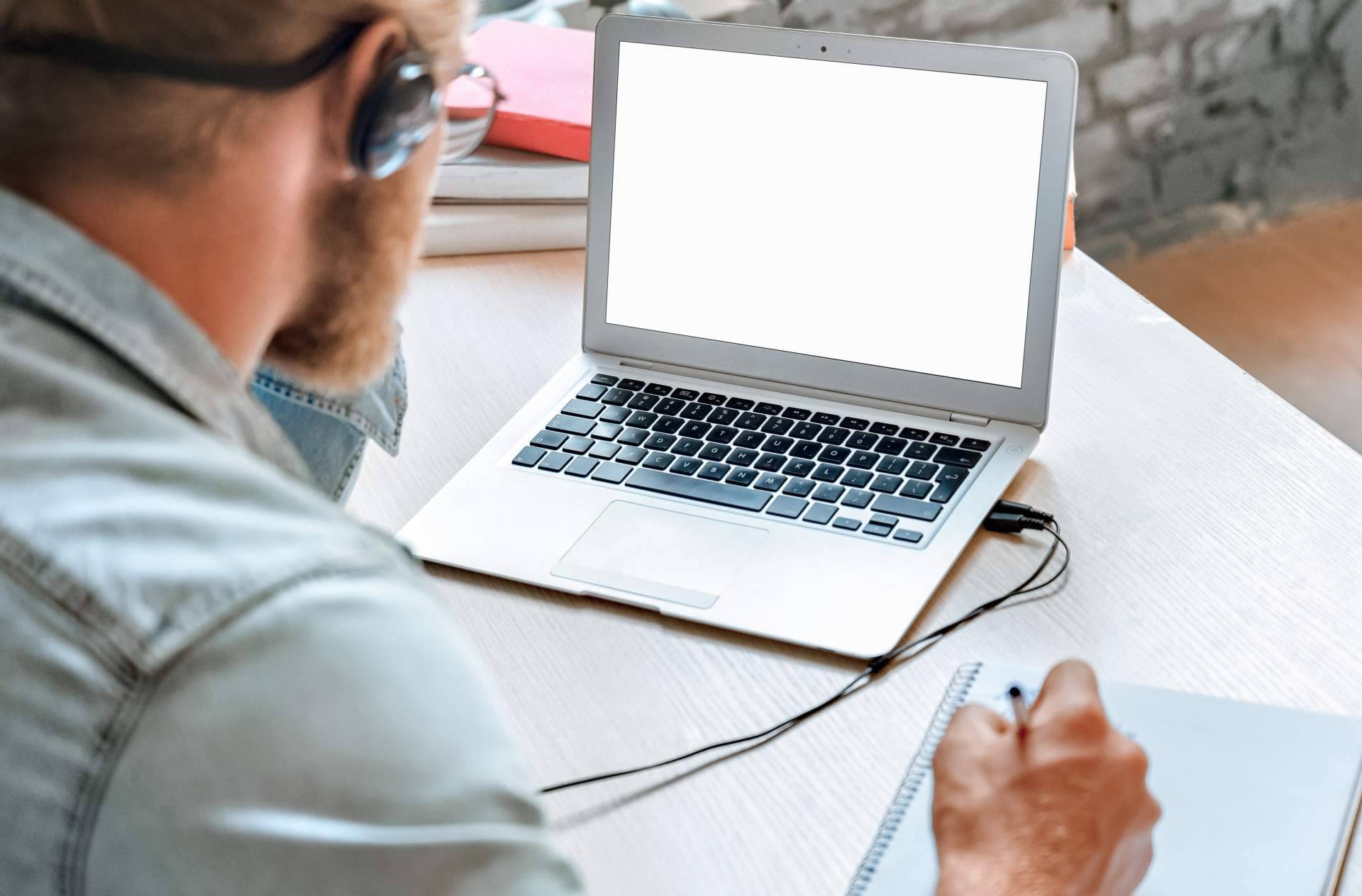 El método ringteacher ofrece clases de inglés por videollamada