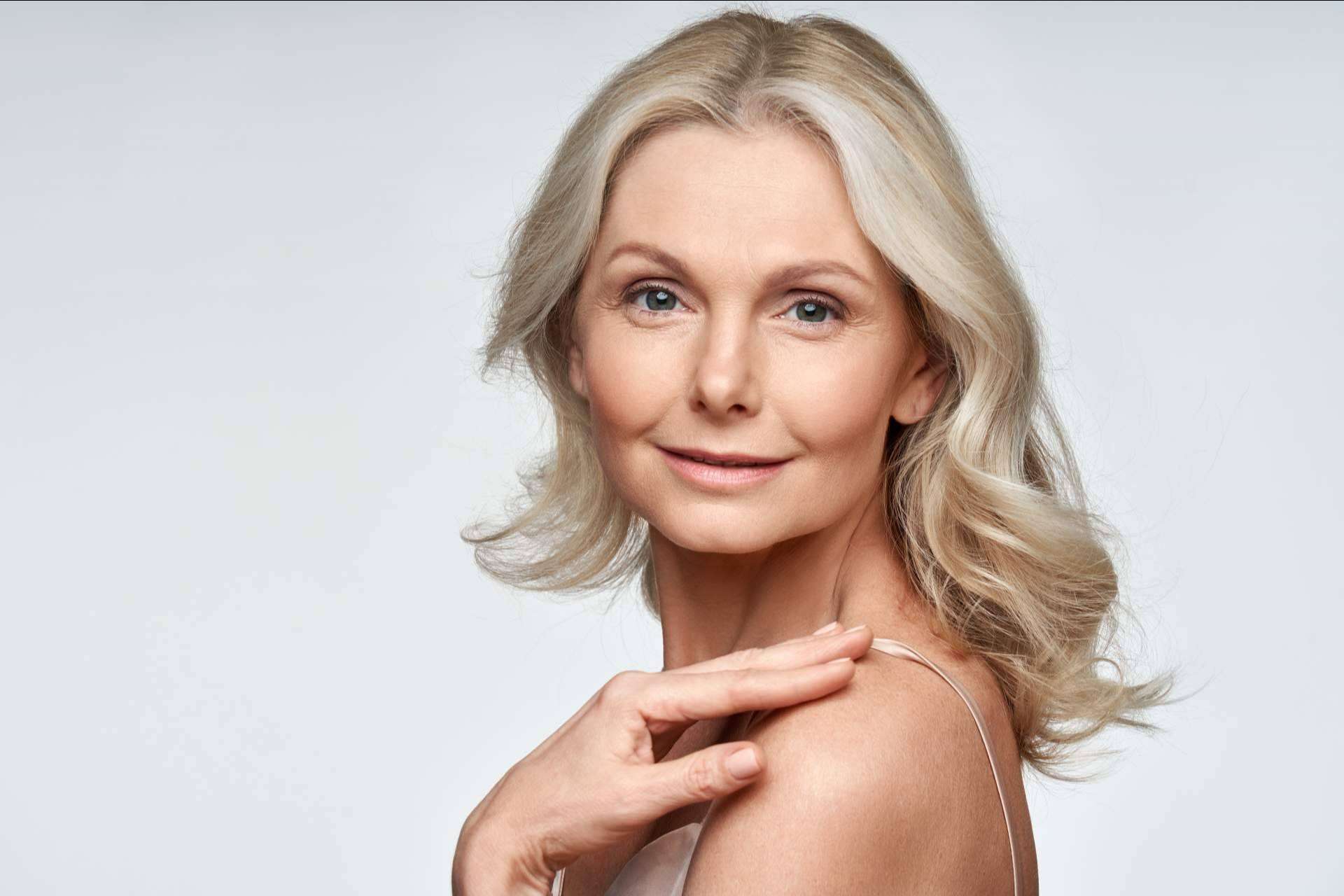 ¿Qué beneficios presenta el escualeno en cosmética?