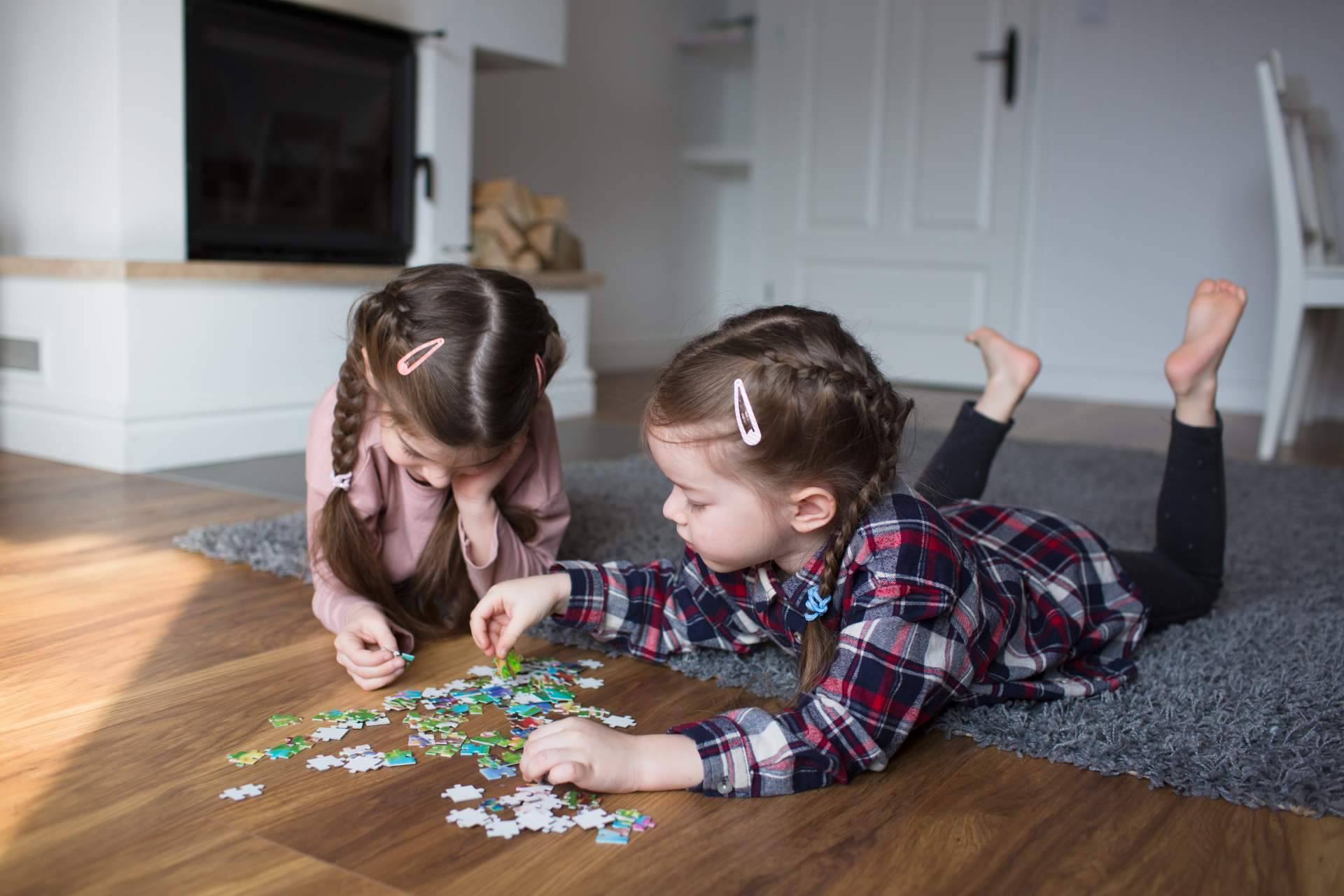 Edicards permite disfrutar del ambiente familiar con sus puzzles y juegos educativos